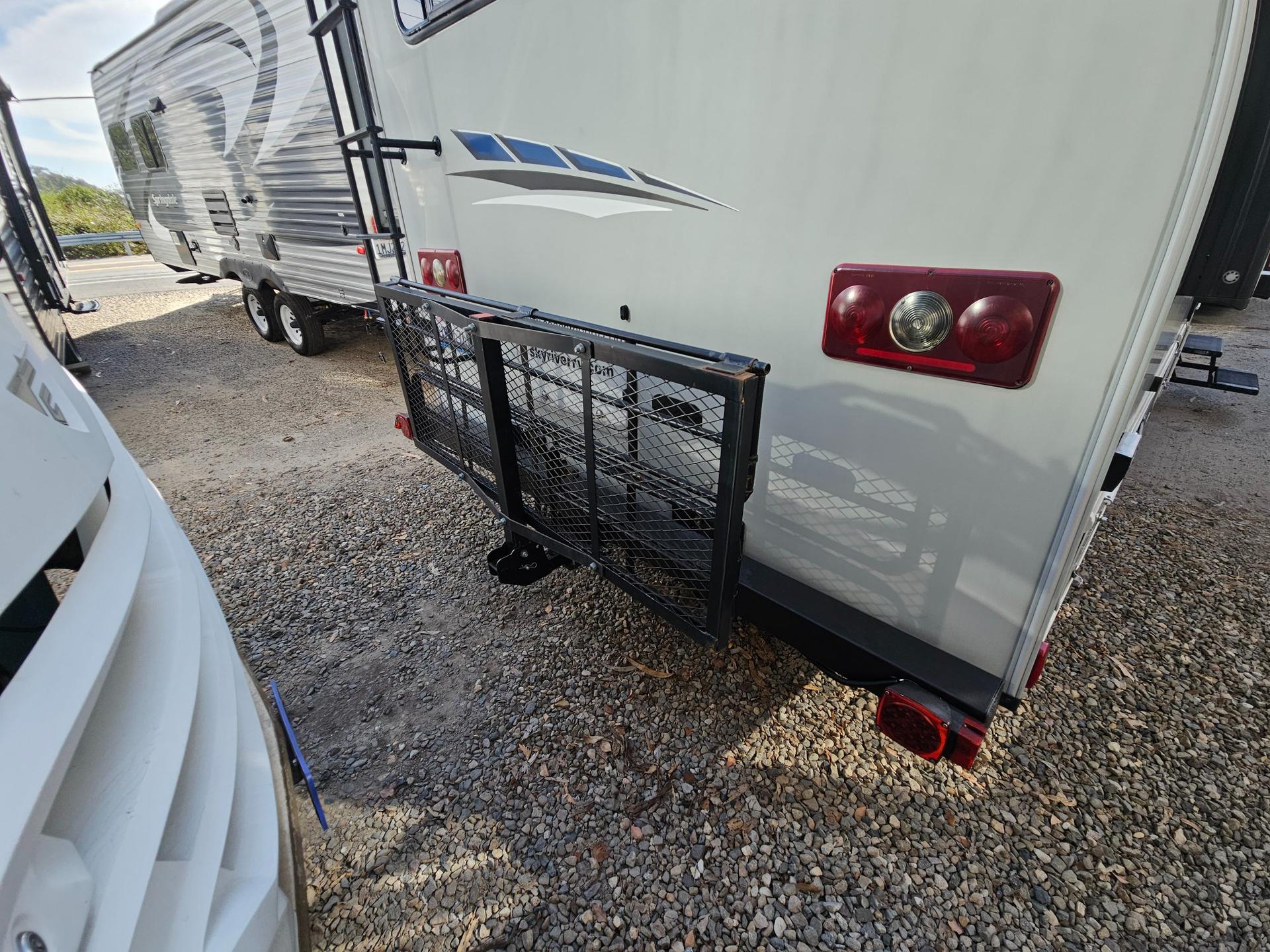2019 Coachmen 2019 Coachmen Prism - thumbnail 46