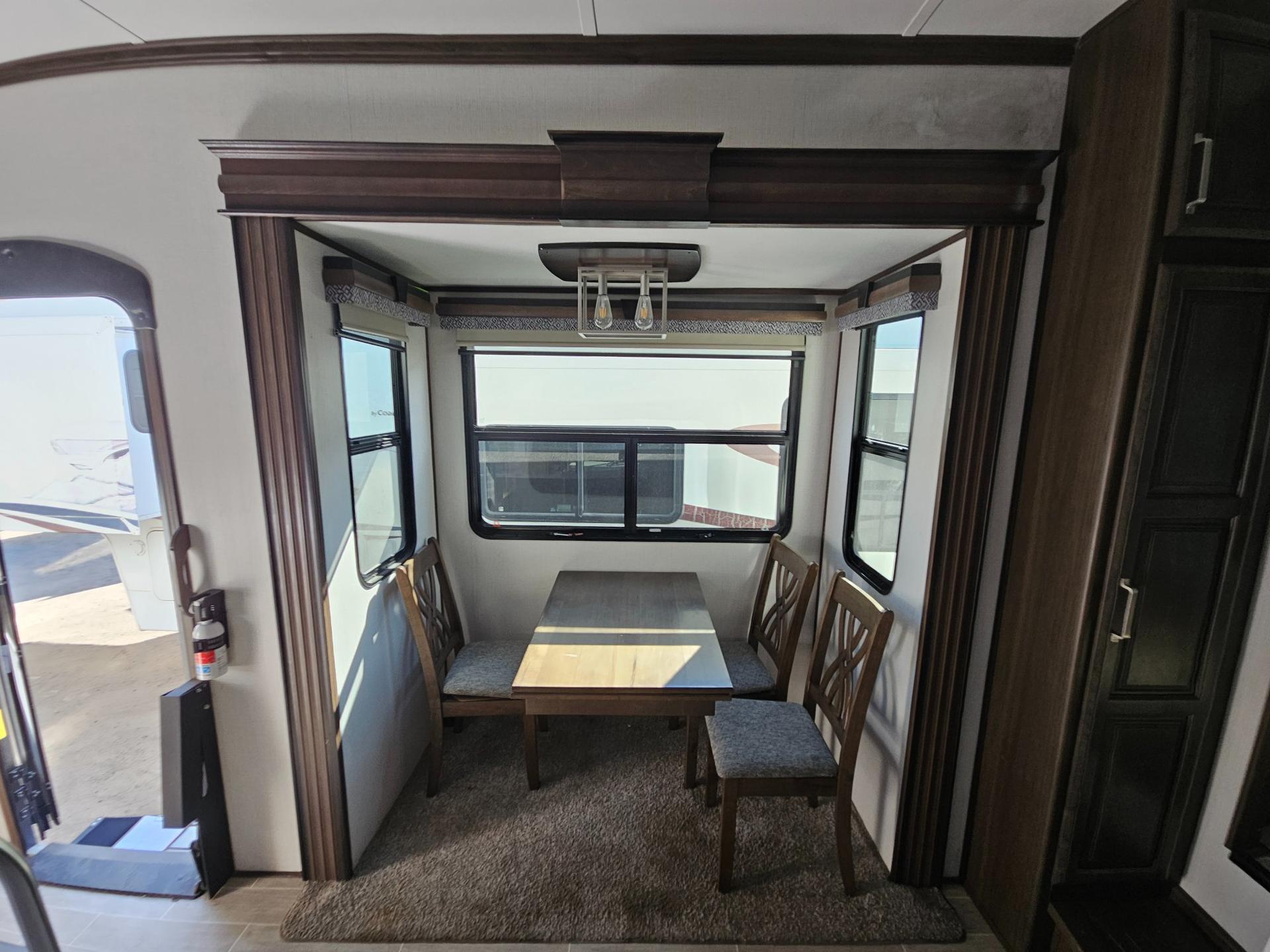 2021 Keystone RV 2021 Keystone RV Alpine - thumbnail 20