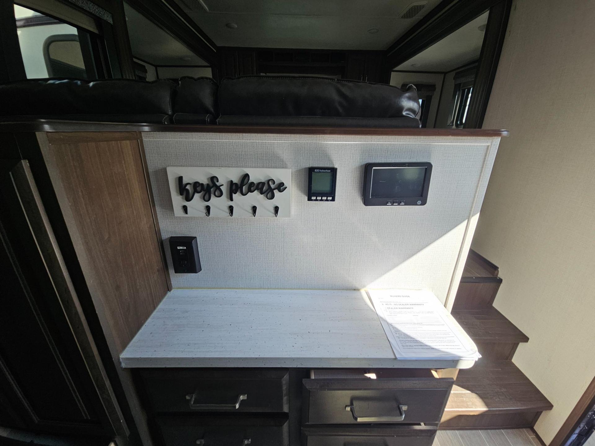 2021 Keystone RV 2021 Keystone RV Alpine - thumbnail 23
