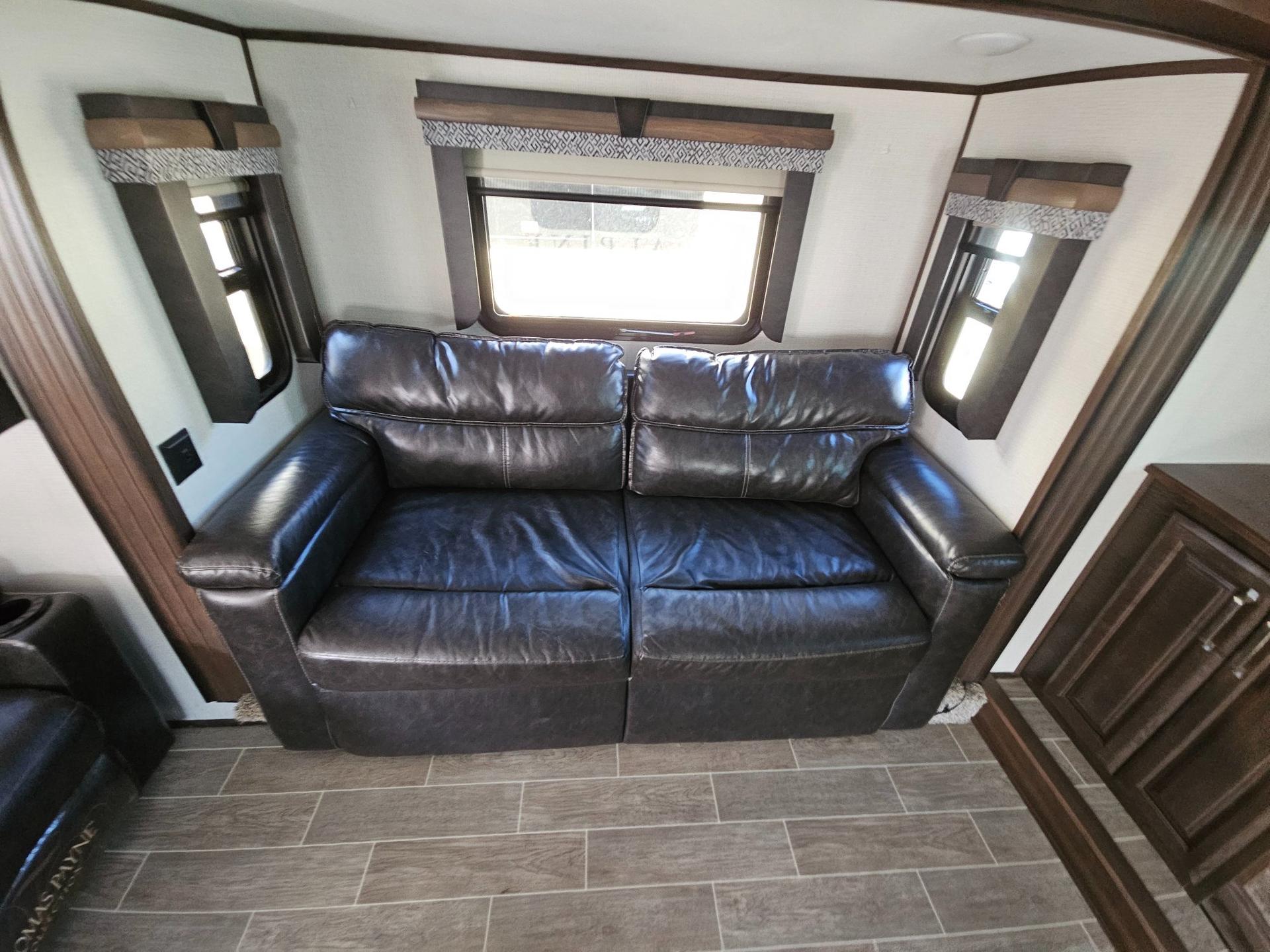2021 Keystone RV 2021 Keystone RV Alpine - thumbnail 26