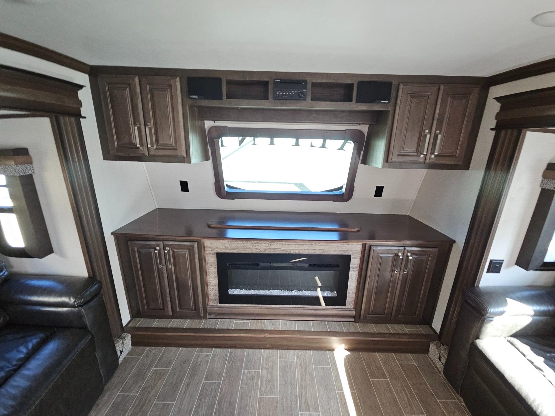 2021 Keystone RV 2021 Keystone RV Alpine - thumbnail 27