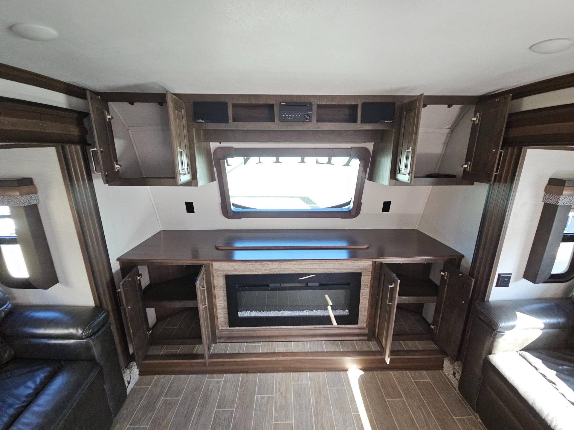 2021 Keystone RV 2021 Keystone RV Alpine - thumbnail 28