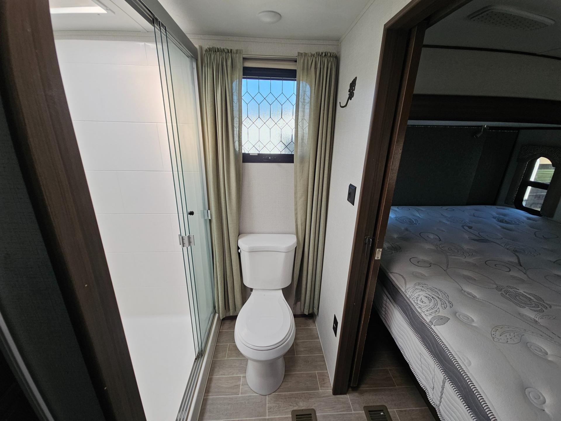 2021 Keystone RV 2021 Keystone RV Alpine - thumbnail 42