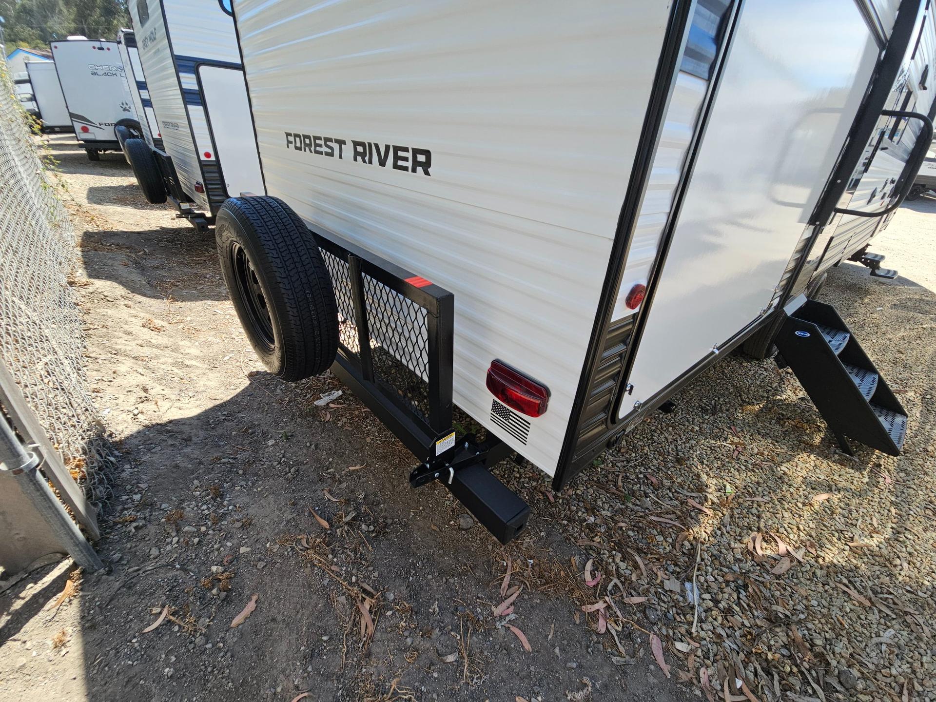 2027 Forest River RV 2027 Forest River RV Cherokee Grey Wolf - thumbnail 53