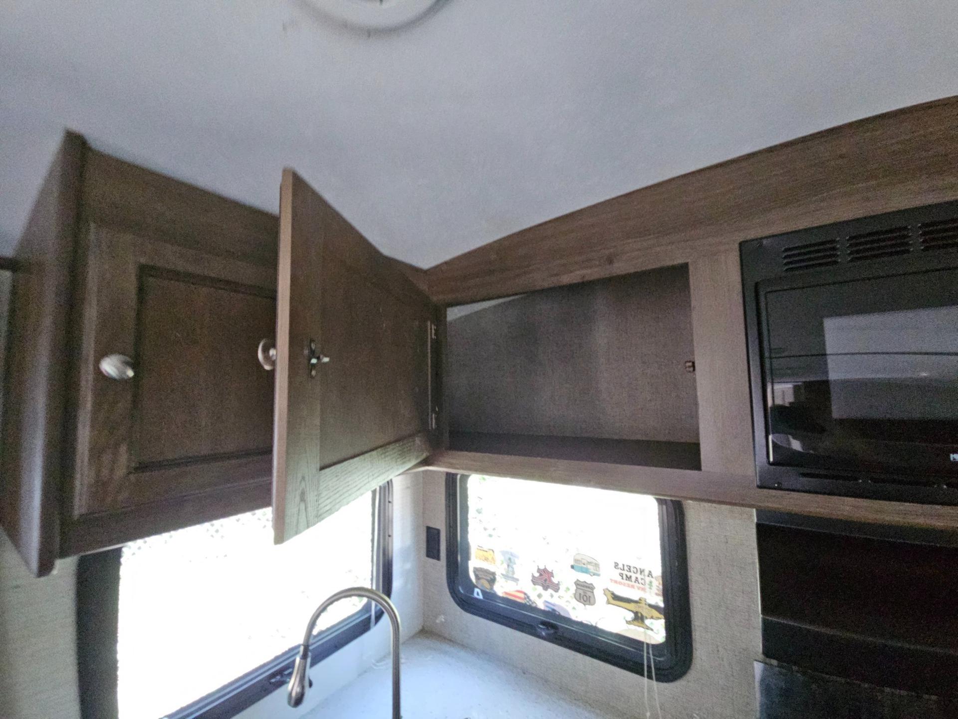 2017 Keystone RV 2017 Keystone RV Bullet Premier Ultra Lite - thumbnail 15