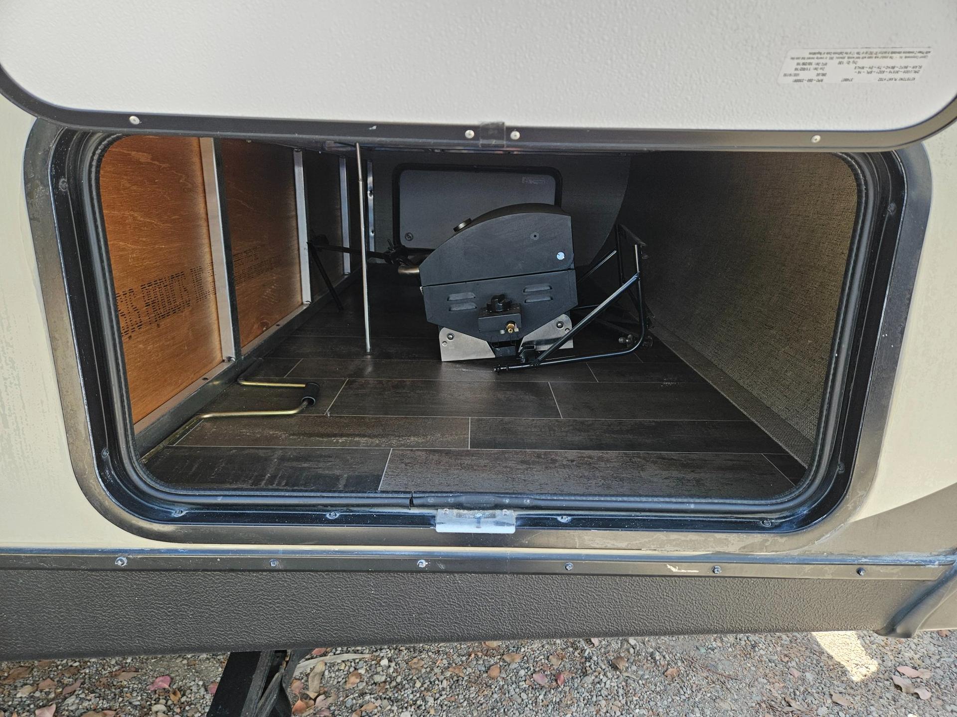 2017 Keystone RV 2017 Keystone RV Bullet Premier Ultra Lite - thumbnail 36