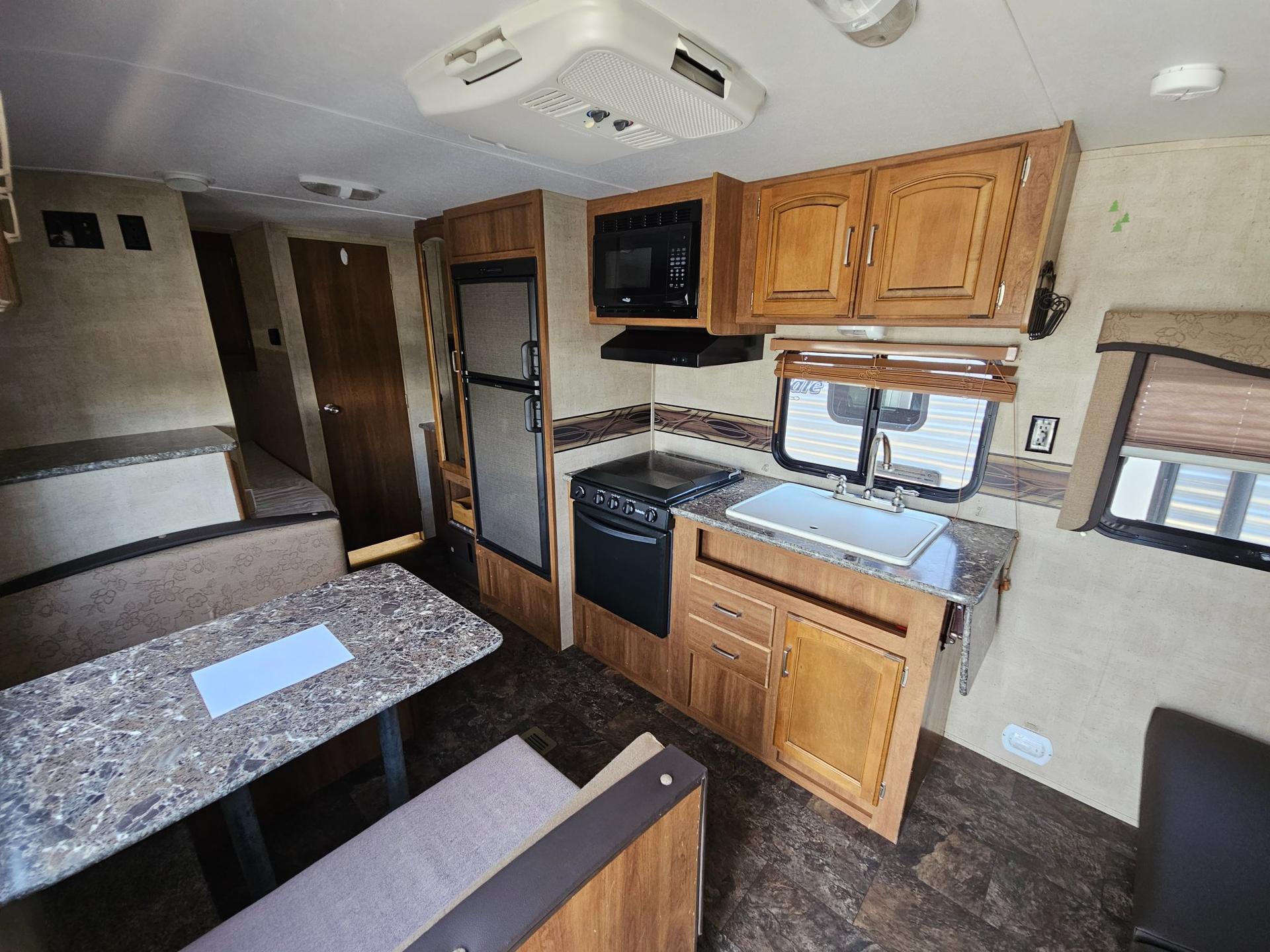 2014 Keystone RV 2014 Keystone RV Springdale - thumbnail 6