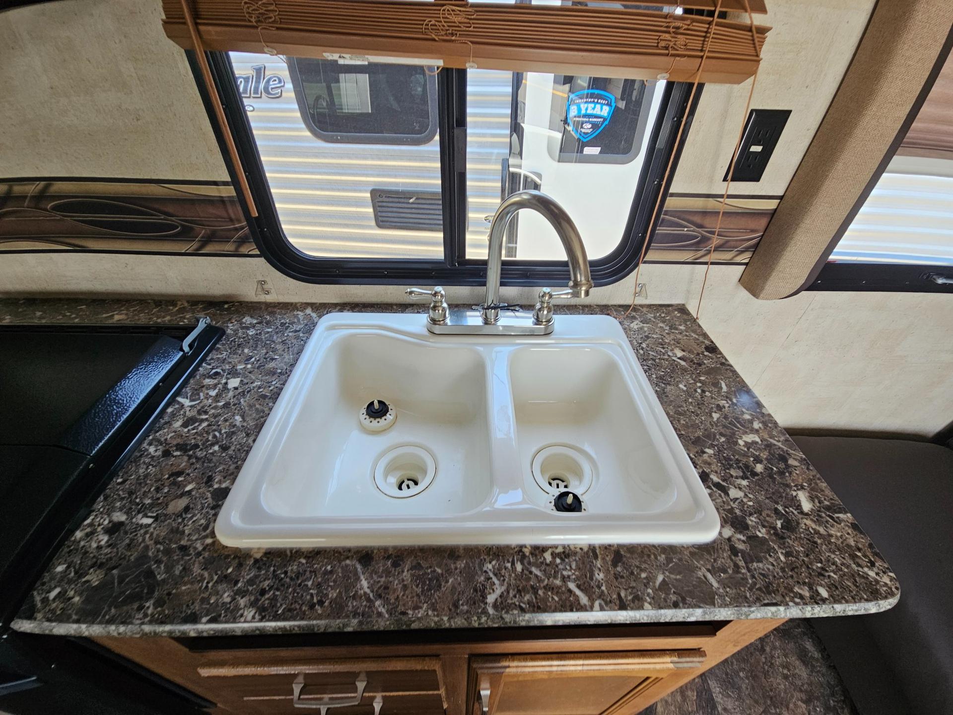 2014 Keystone RV 2014 Keystone RV Springdale - thumbnail 11