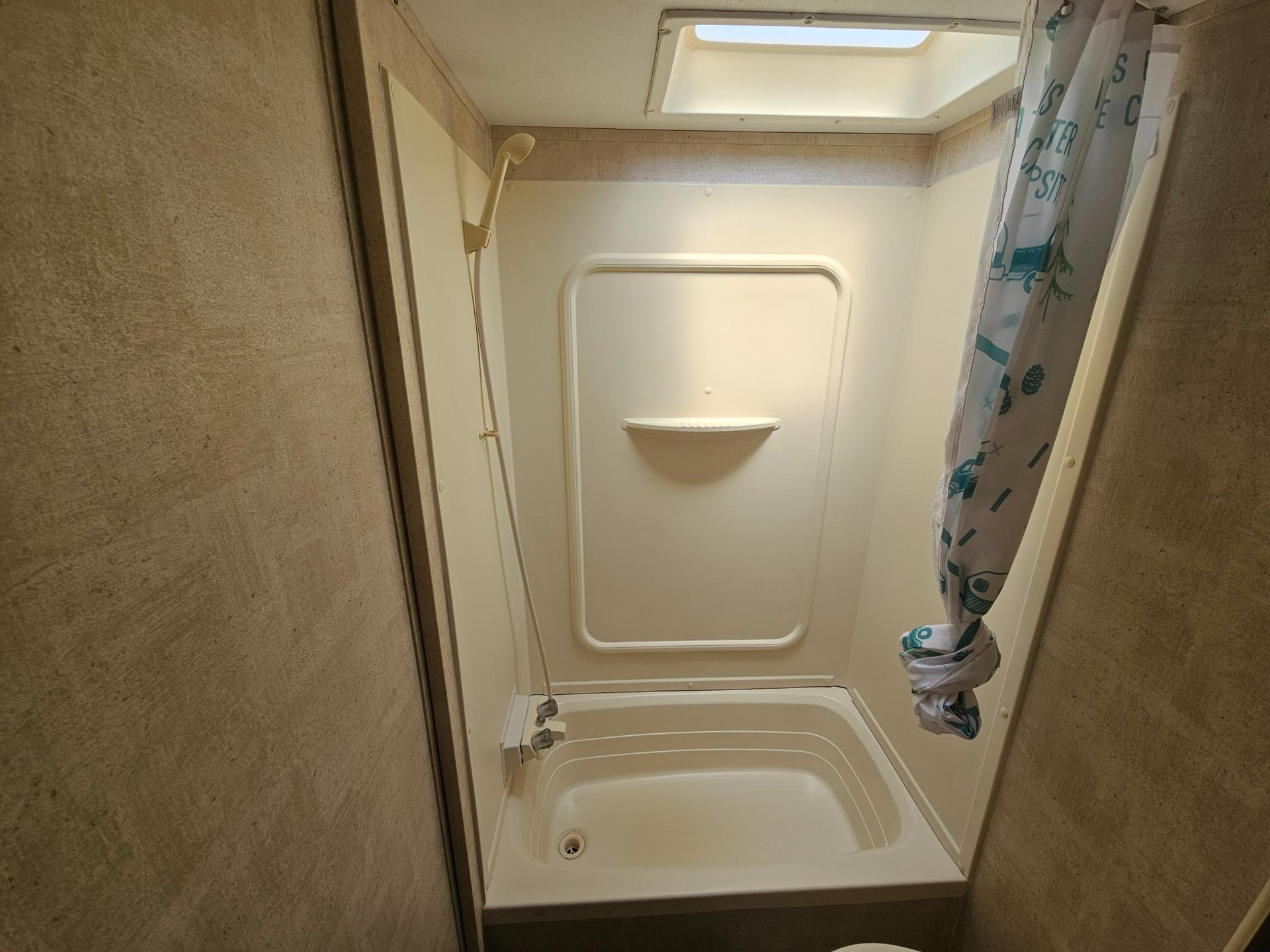 2014 Keystone RV 2014 Keystone RV Springdale - thumbnail 20