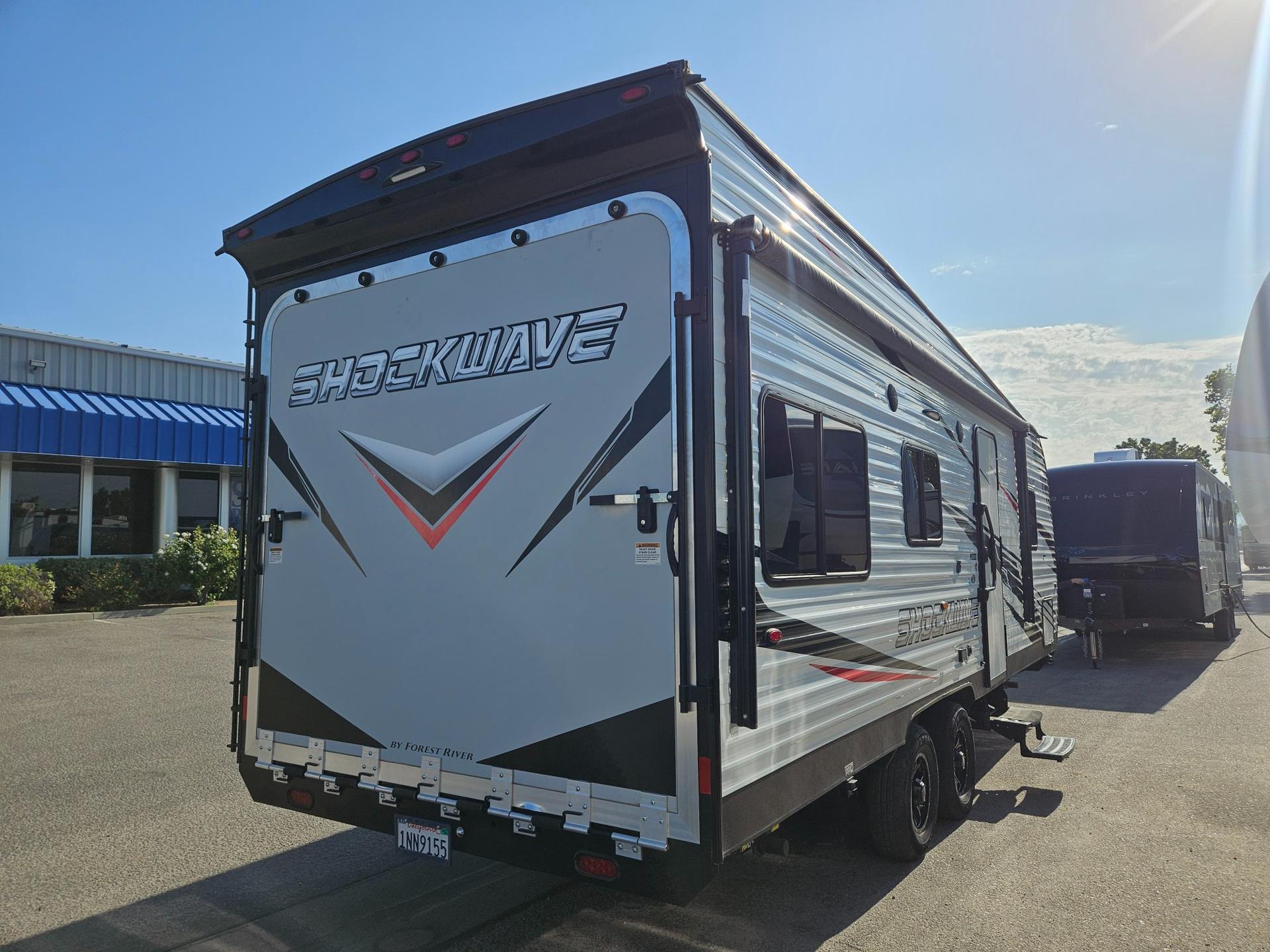 2021 Forest River RV 2021 Forest River RV Shockwave - thumbnail 2