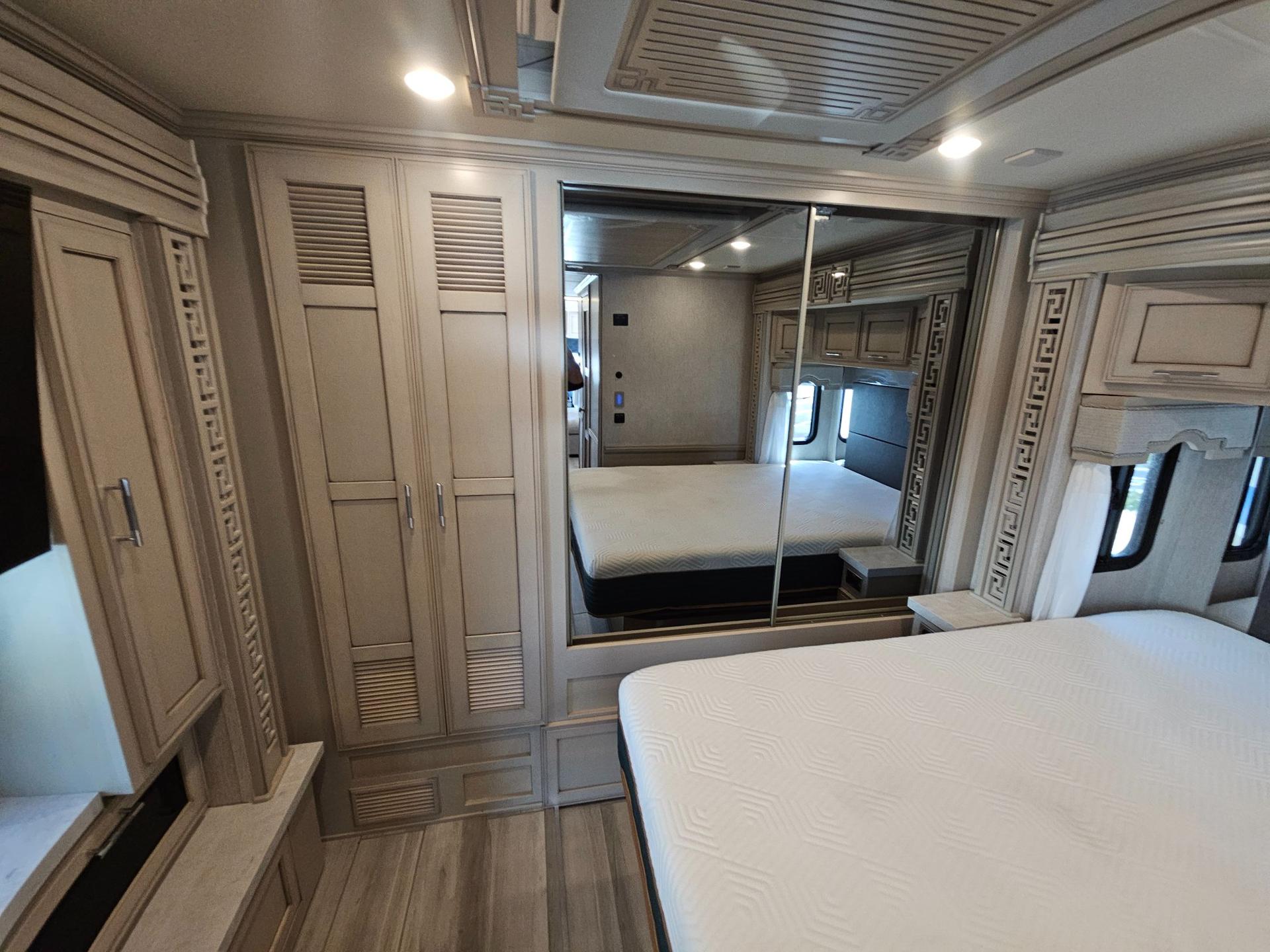 2022 Newmar 2022 Newmar Ventana - thumbnail 56