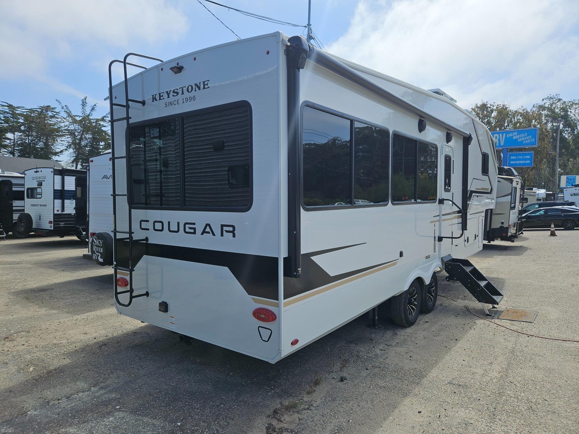 2027 Keystone RV 2027 Keystone RV Cougar Half-Ton - thumbnail 3