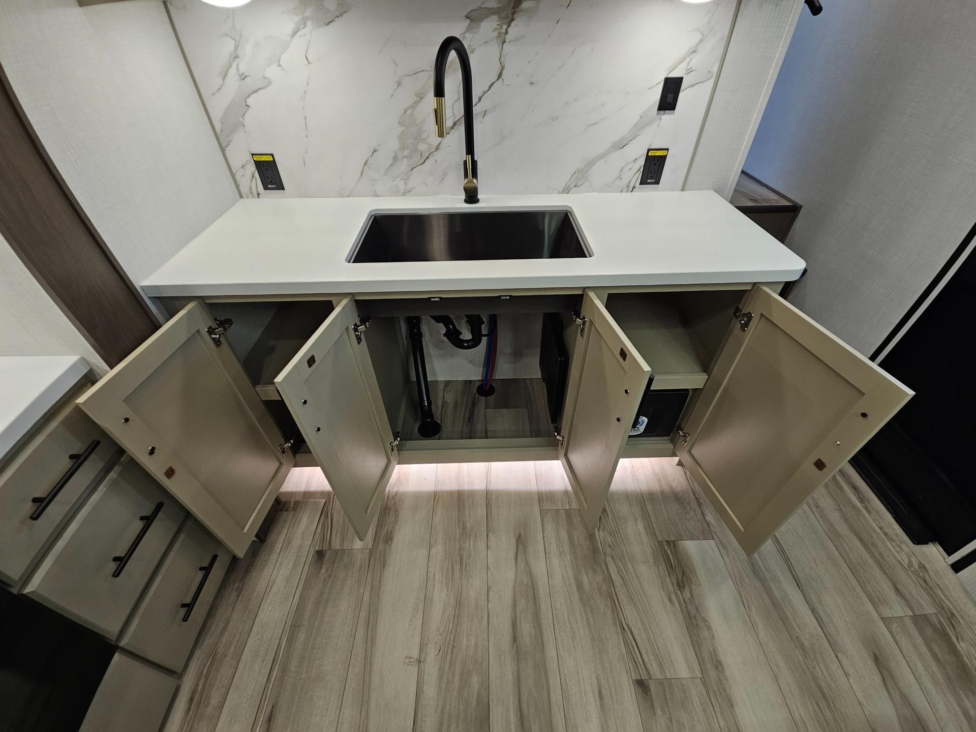 2027 Keystone RV 2027 Keystone RV Cougar Half-Ton - thumbnail 29