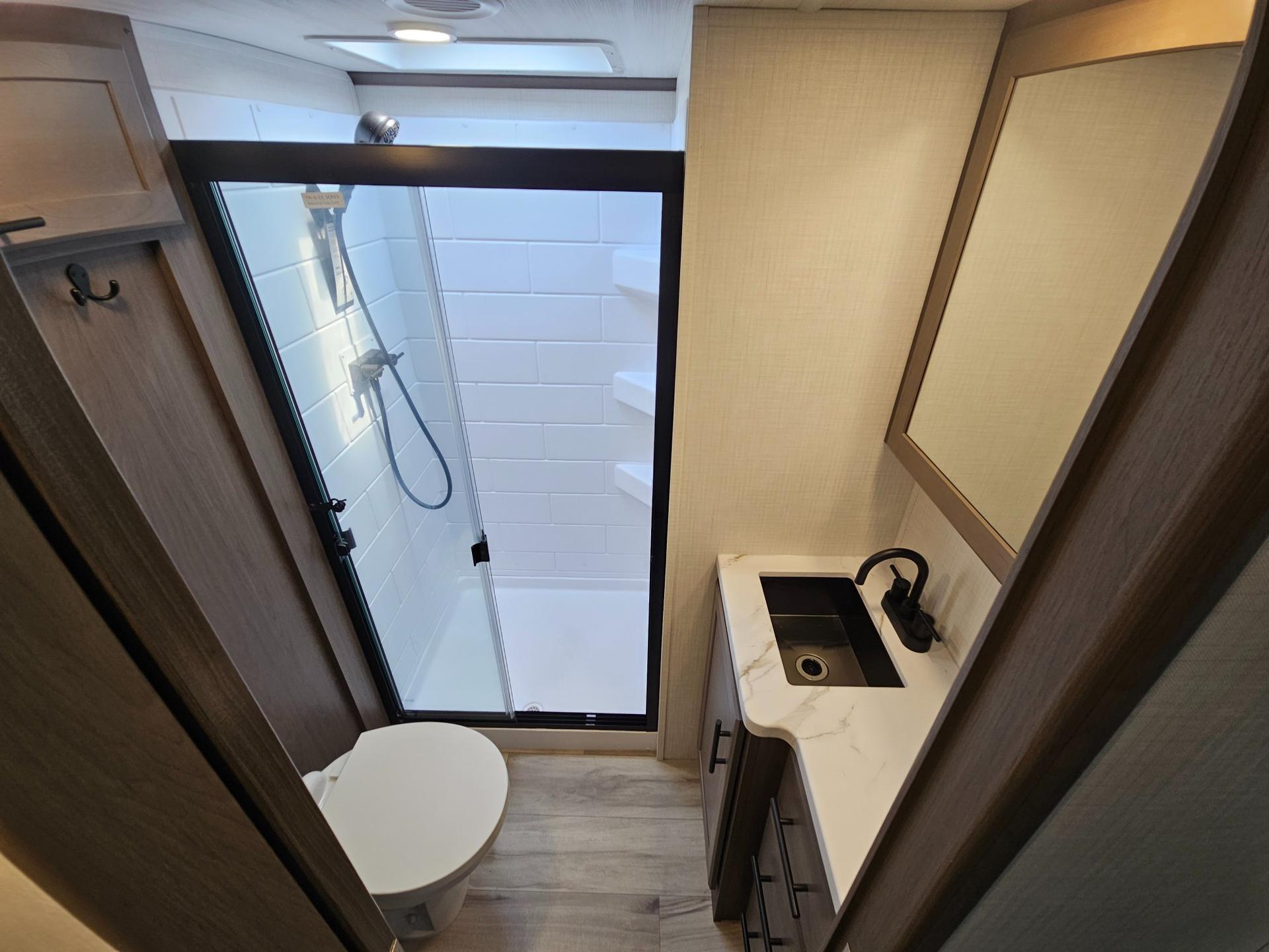 2027 Keystone RV 2027 Keystone RV Cougar Half-Ton - thumbnail 31