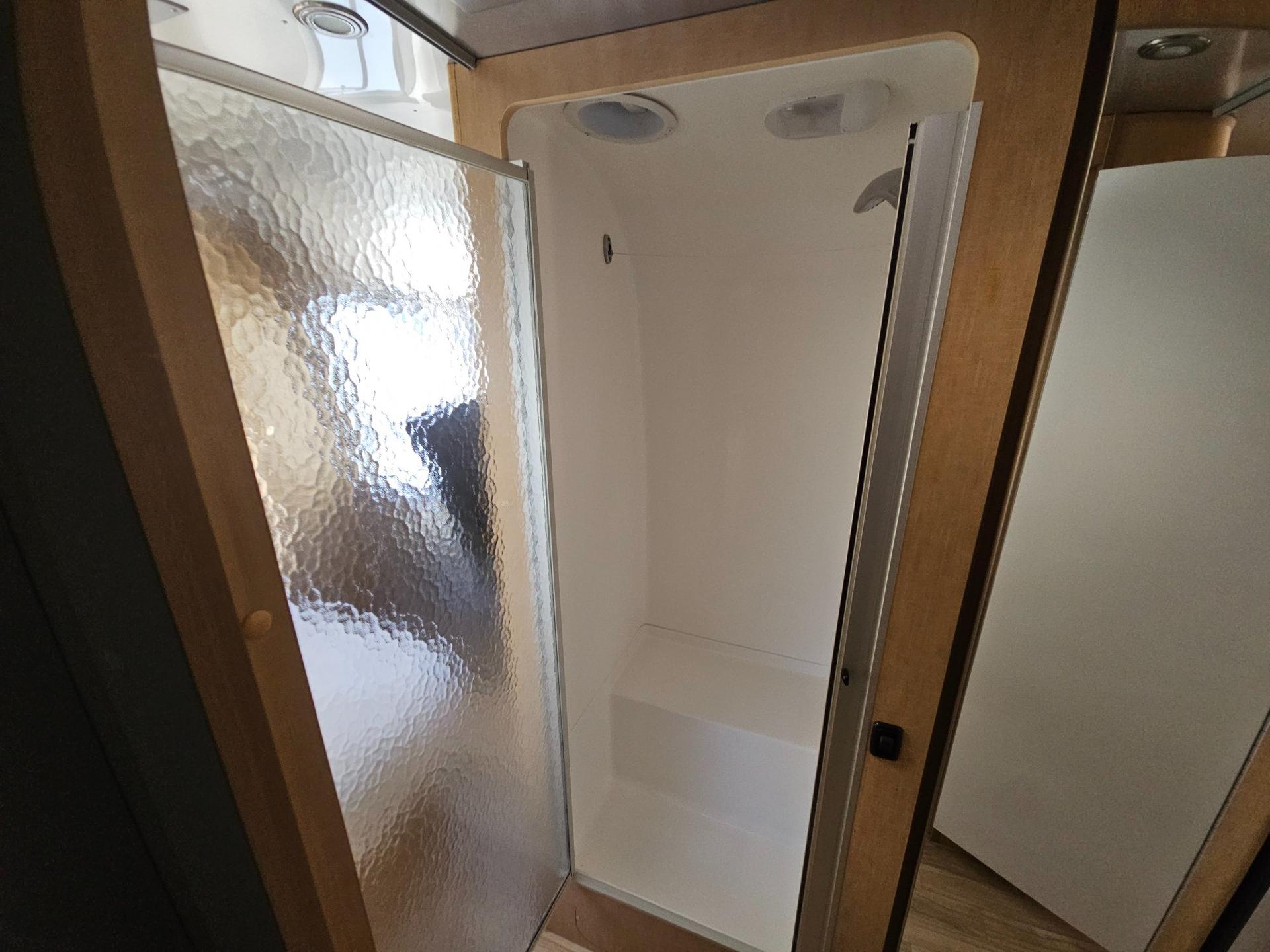 2016 Airstream 2016 Airstream Flying Cloud - thumbnail 30