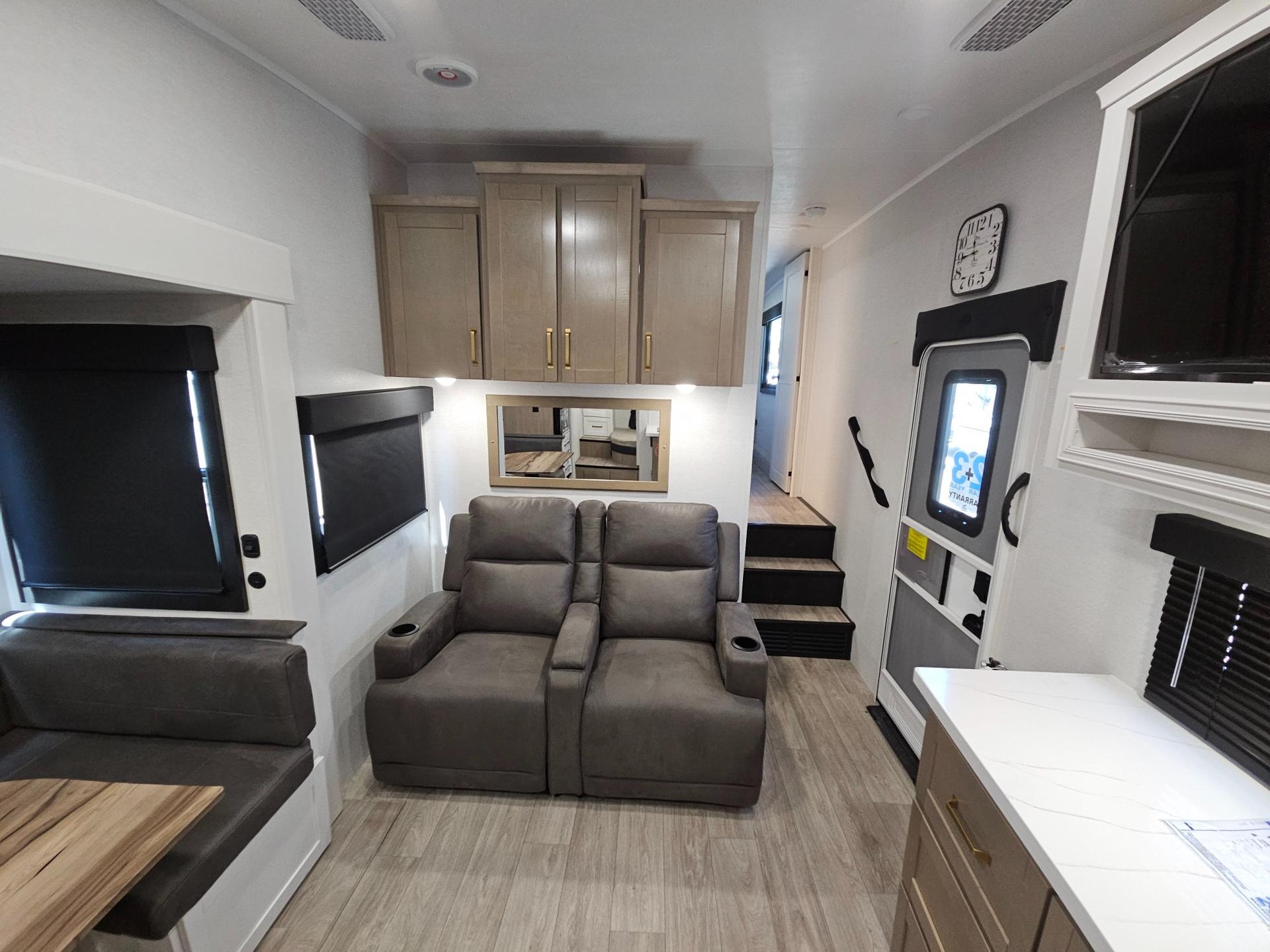 2027 Jayco 2027 Jayco Eagle - thumbnail 30