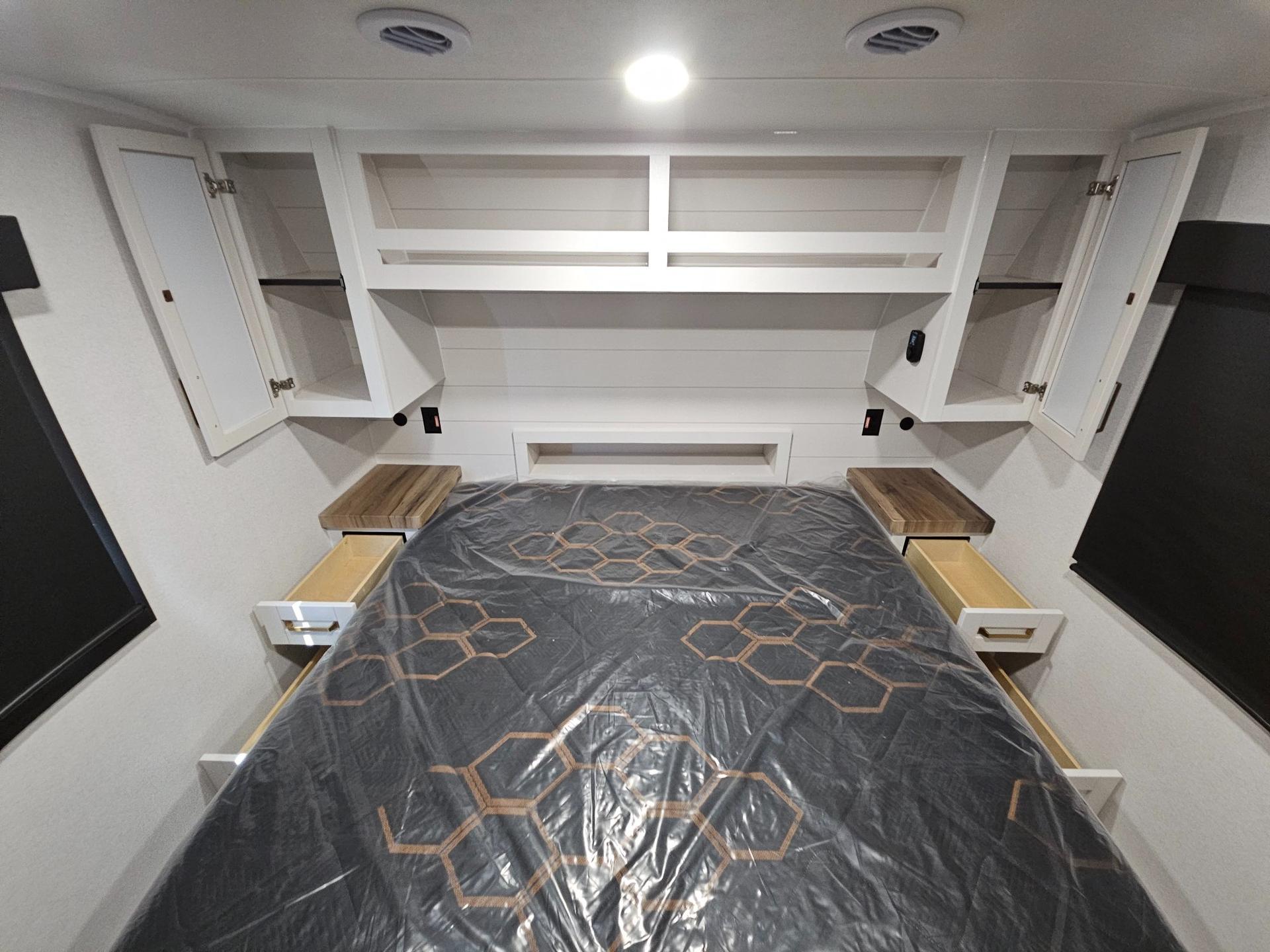2027 Jayco 2027 Jayco Eagle - thumbnail 43