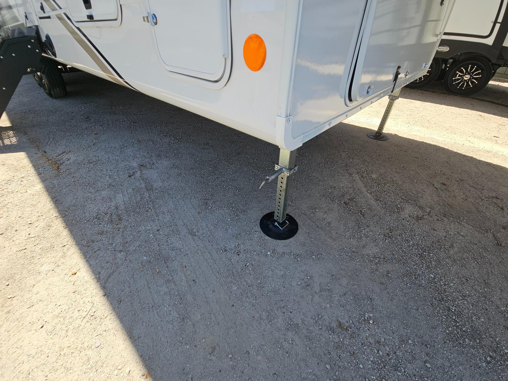 2027 Jayco 2027 Jayco Eagle - thumbnail 49