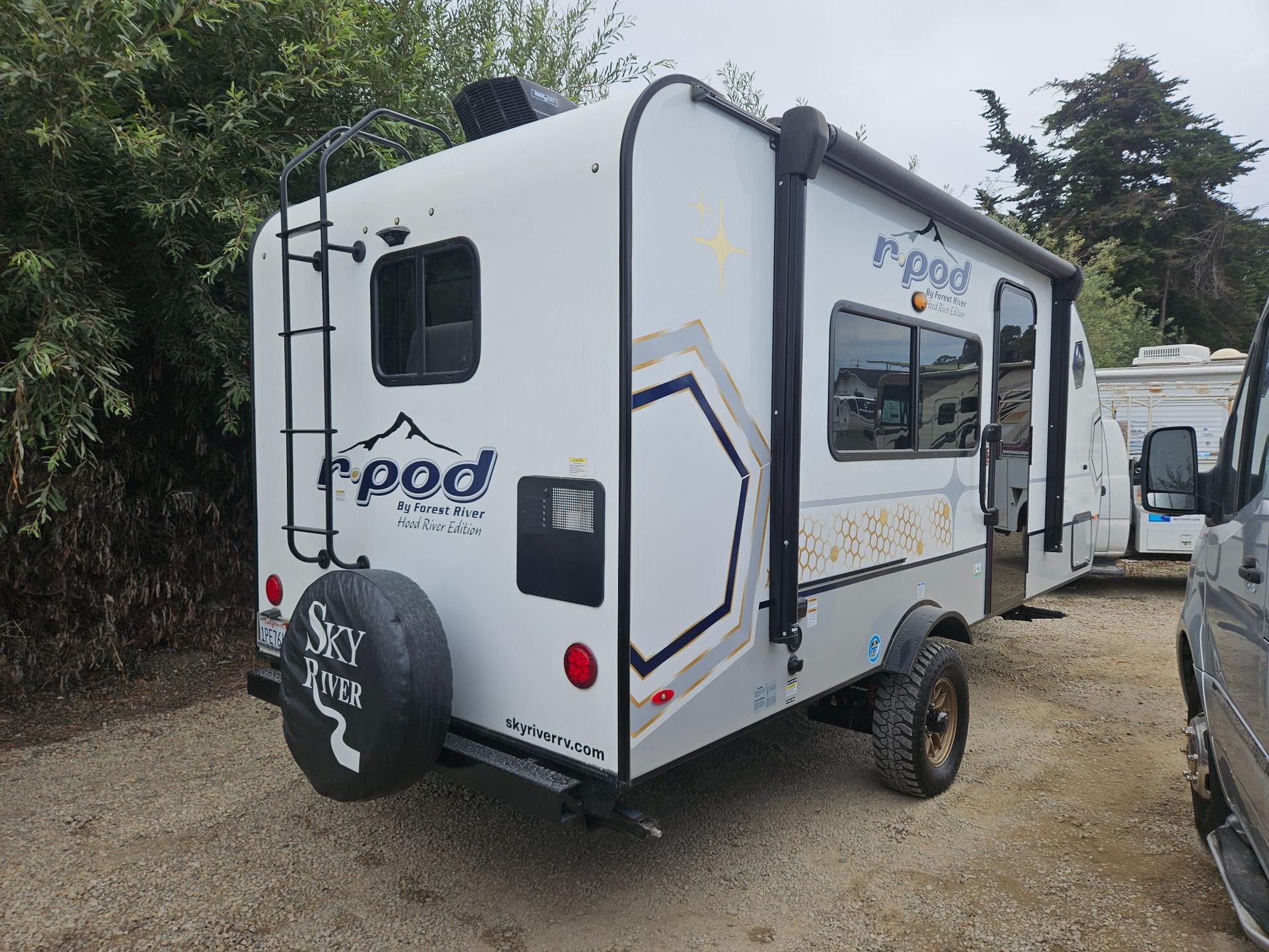 2023 Forest River RV 2023 Forest River RV R-Pod - thumbnail 3
