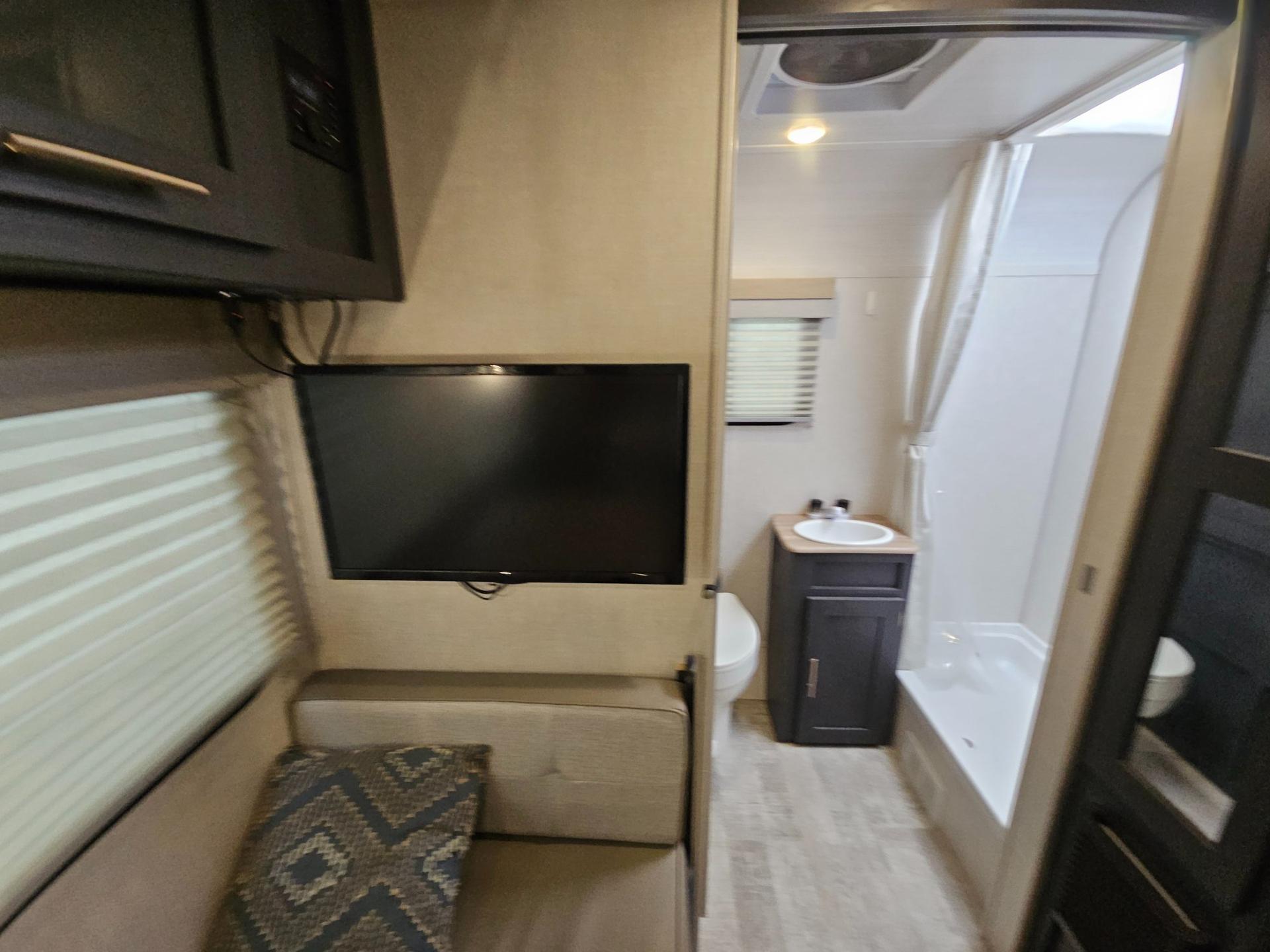 2023 Forest River RV 2023 Forest River RV R-Pod - thumbnail 9