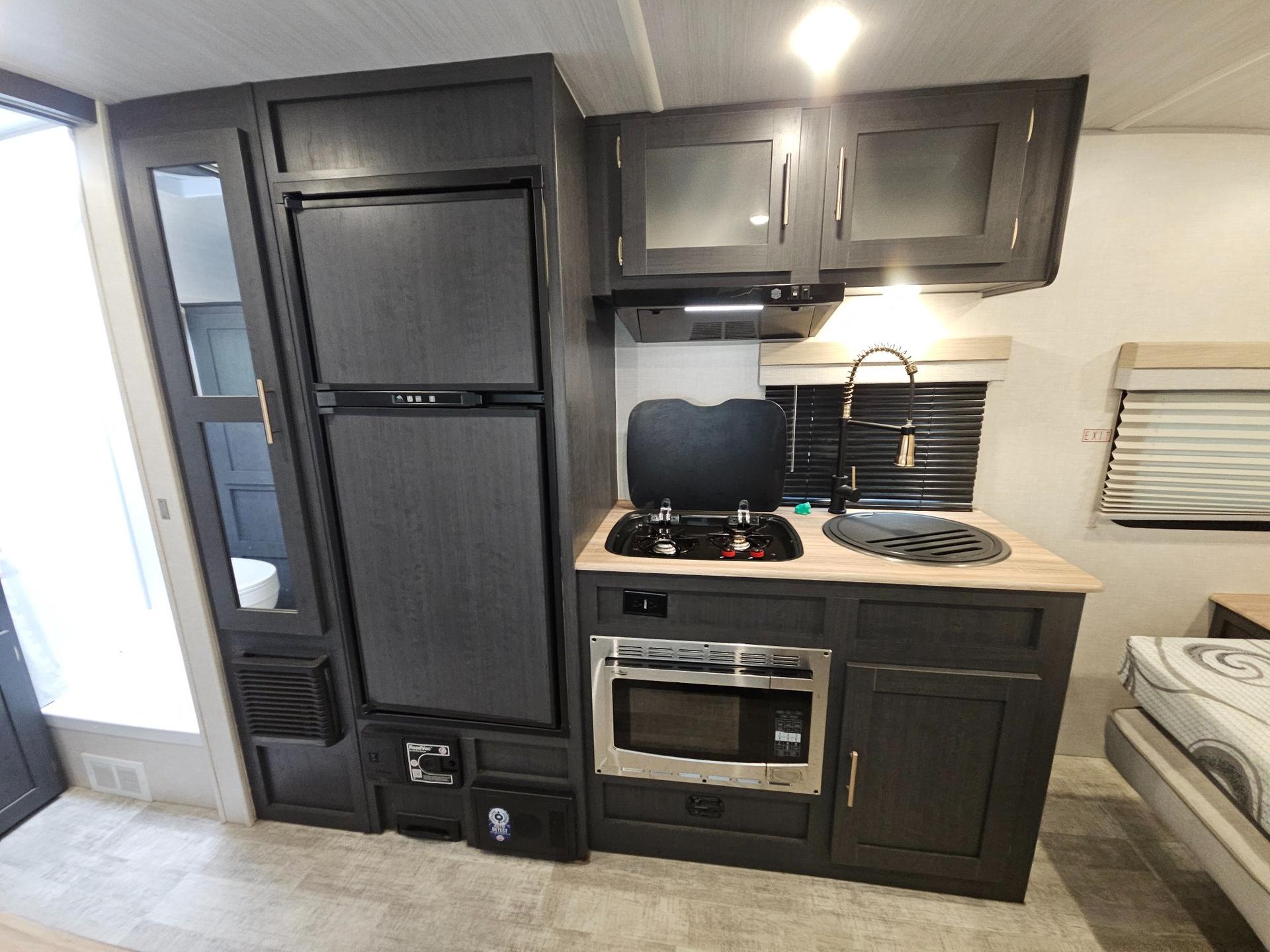 2023 Forest River RV 2023 Forest River RV R-Pod - thumbnail 11