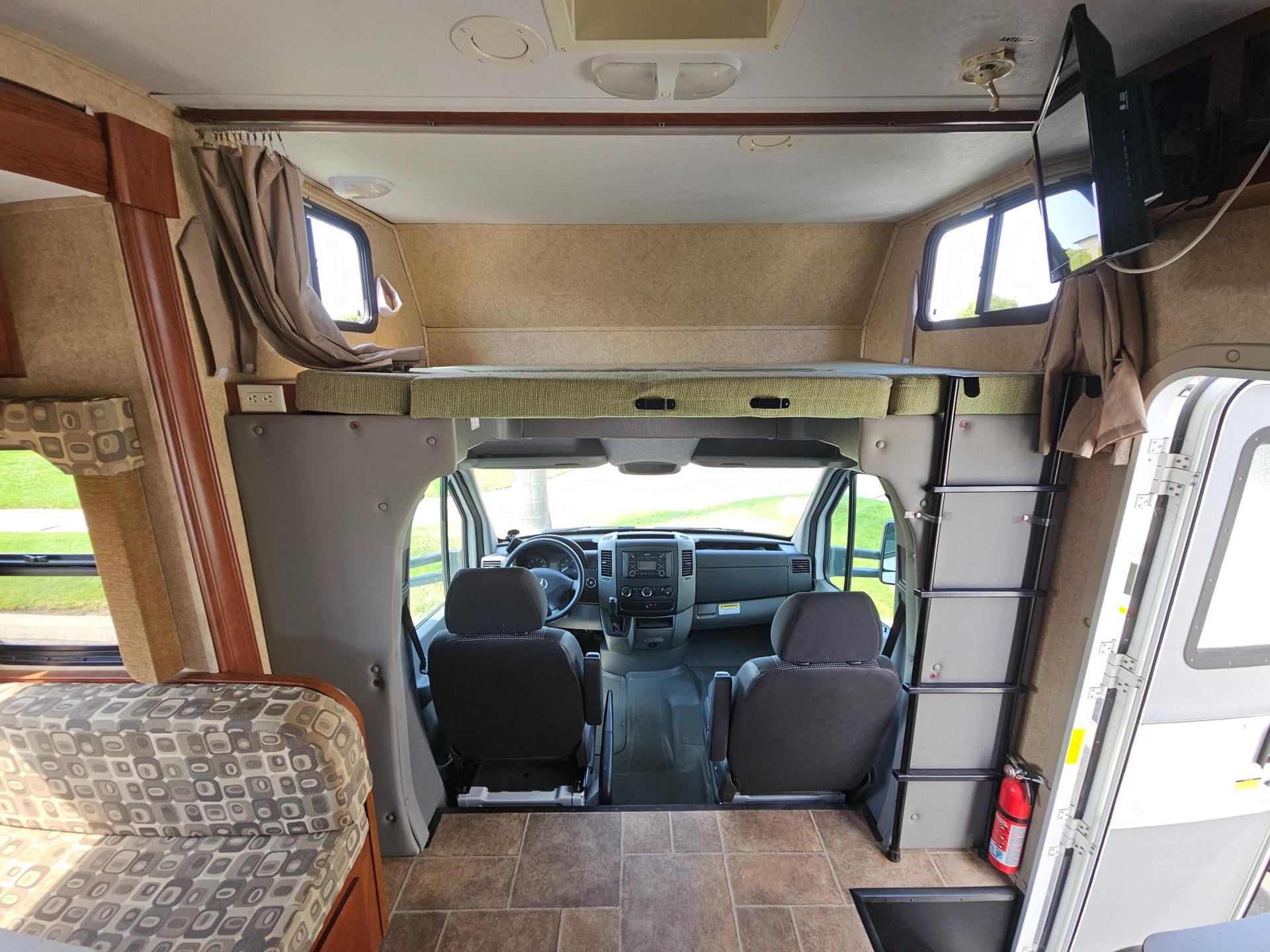 2012 Forest River RV 2012 Forest River RV Solera - thumbnail 32