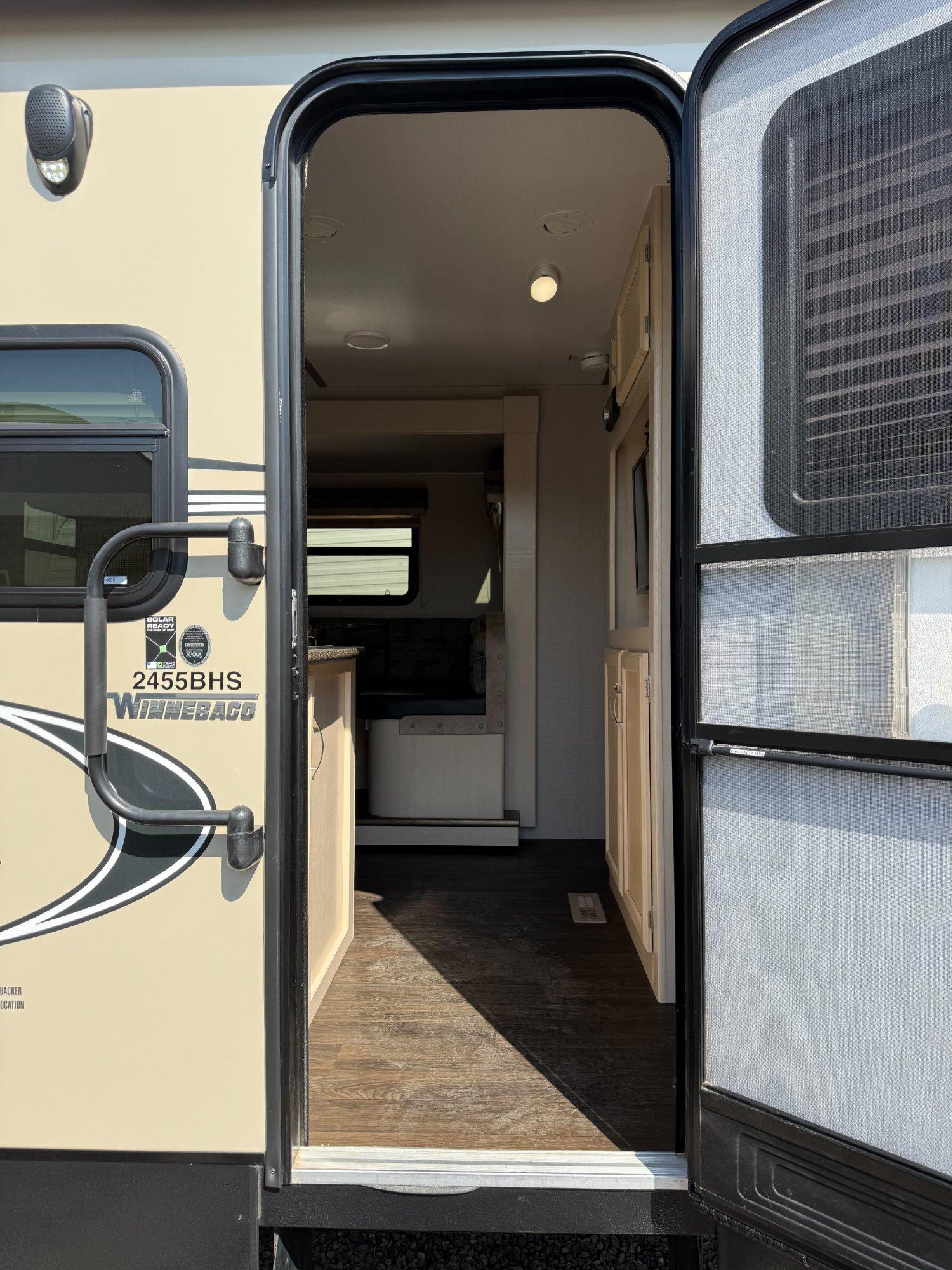2019 Winnebago 2019 Winnebago Minnie - thumbnail 12
