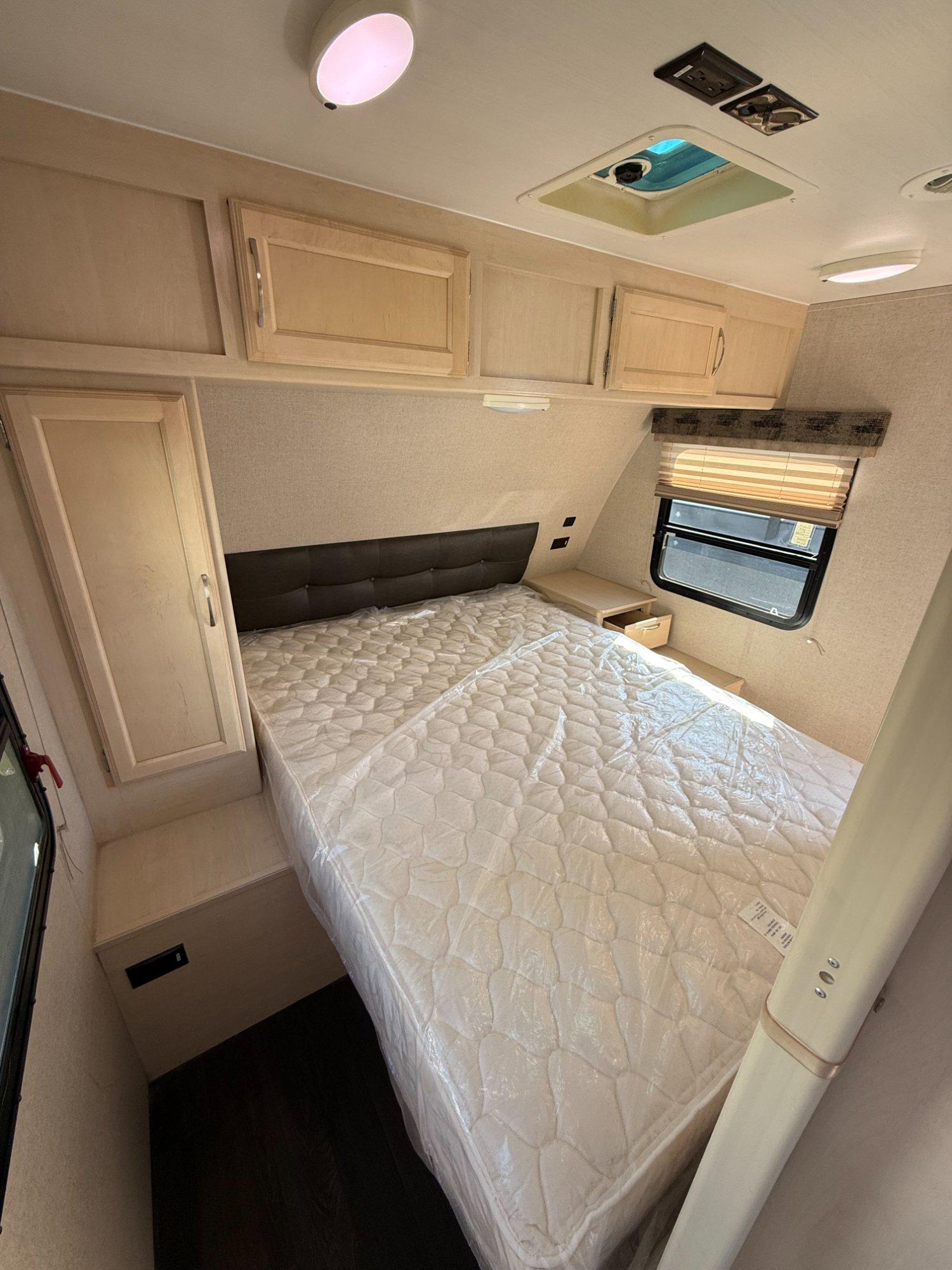 2019 Winnebago 2019 Winnebago Minnie - thumbnail 23