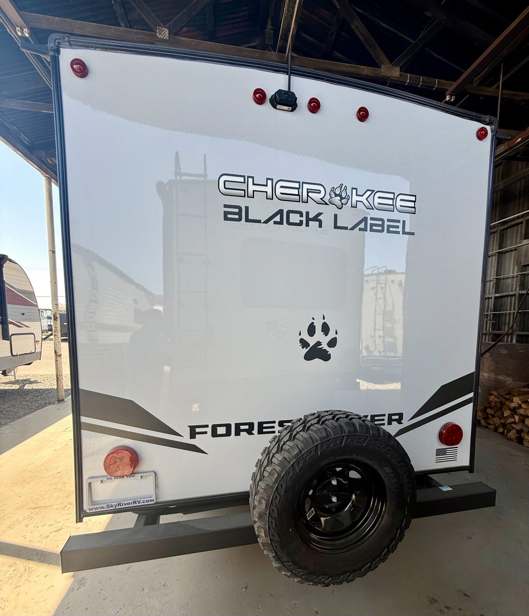 2026 Forest River RV 2026 Forest River RV Cherokee Wolf Pup Black Label - thumbnail 8