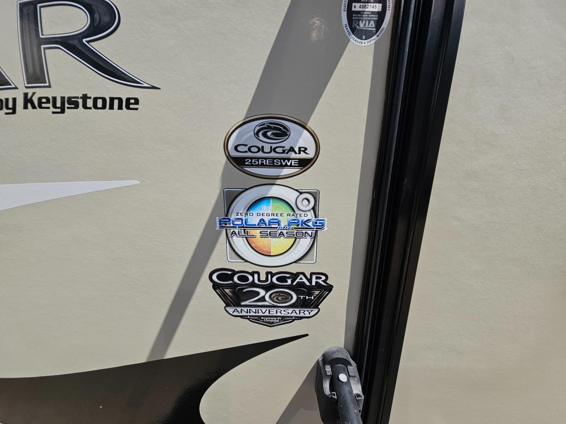 2018 Keystone 2018 Keystone Cougar - thumbnail 36