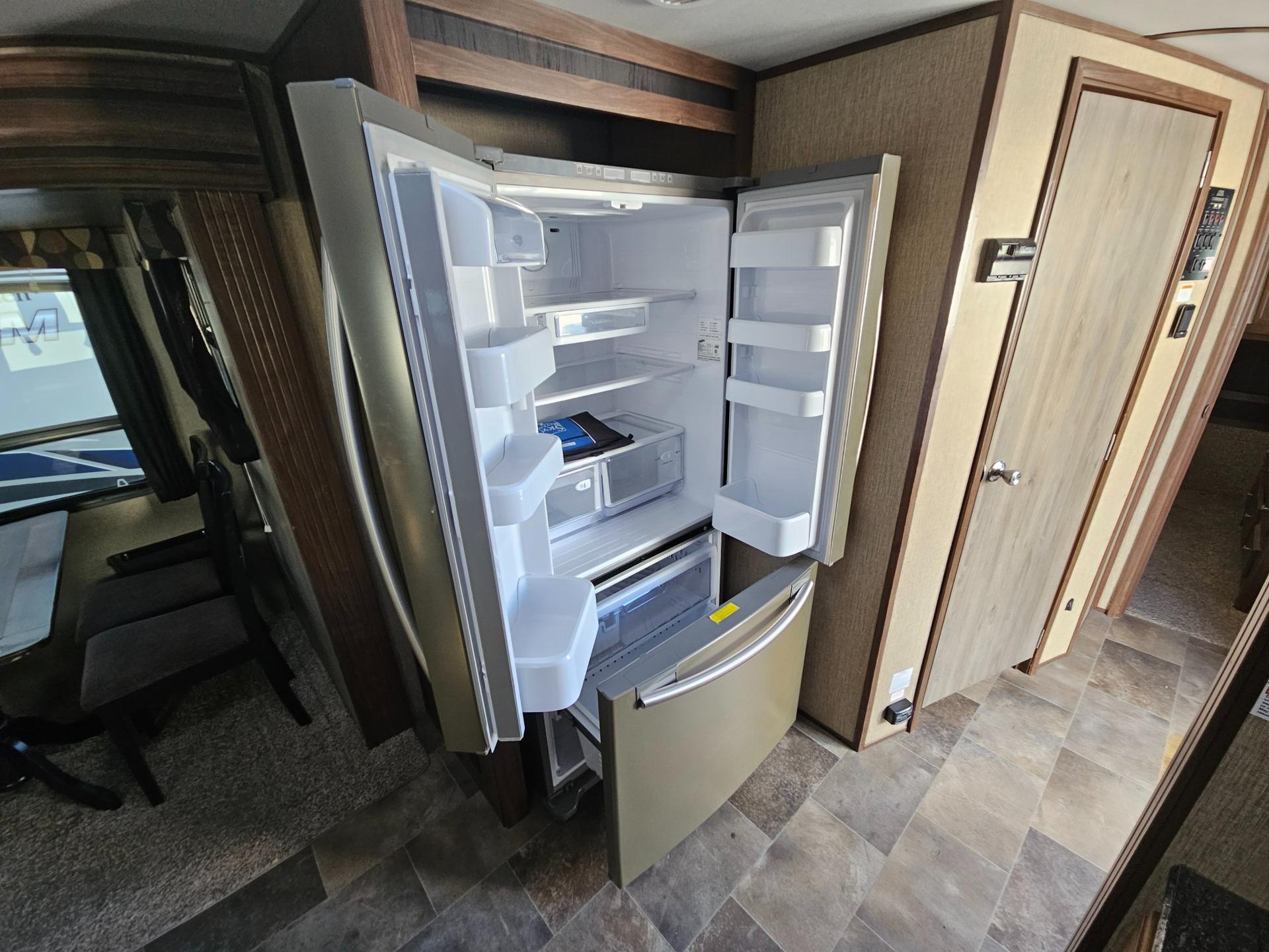 2016 Keystone RV 2016 Keystone RV Sprinter - thumbnail 7