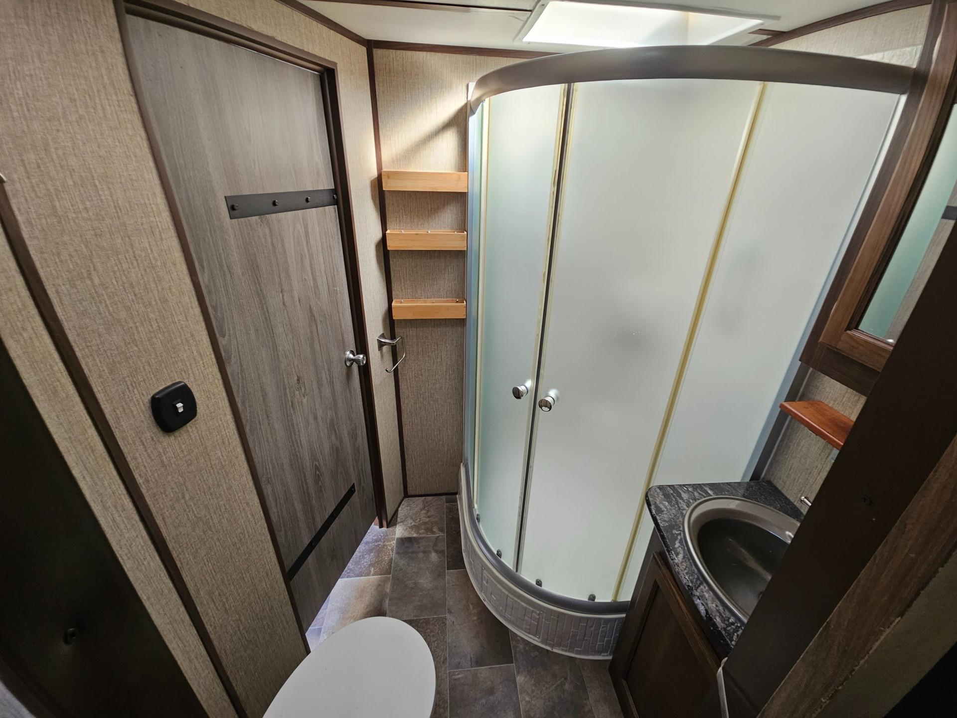 2016 Keystone RV 2016 Keystone RV Sprinter - thumbnail 24