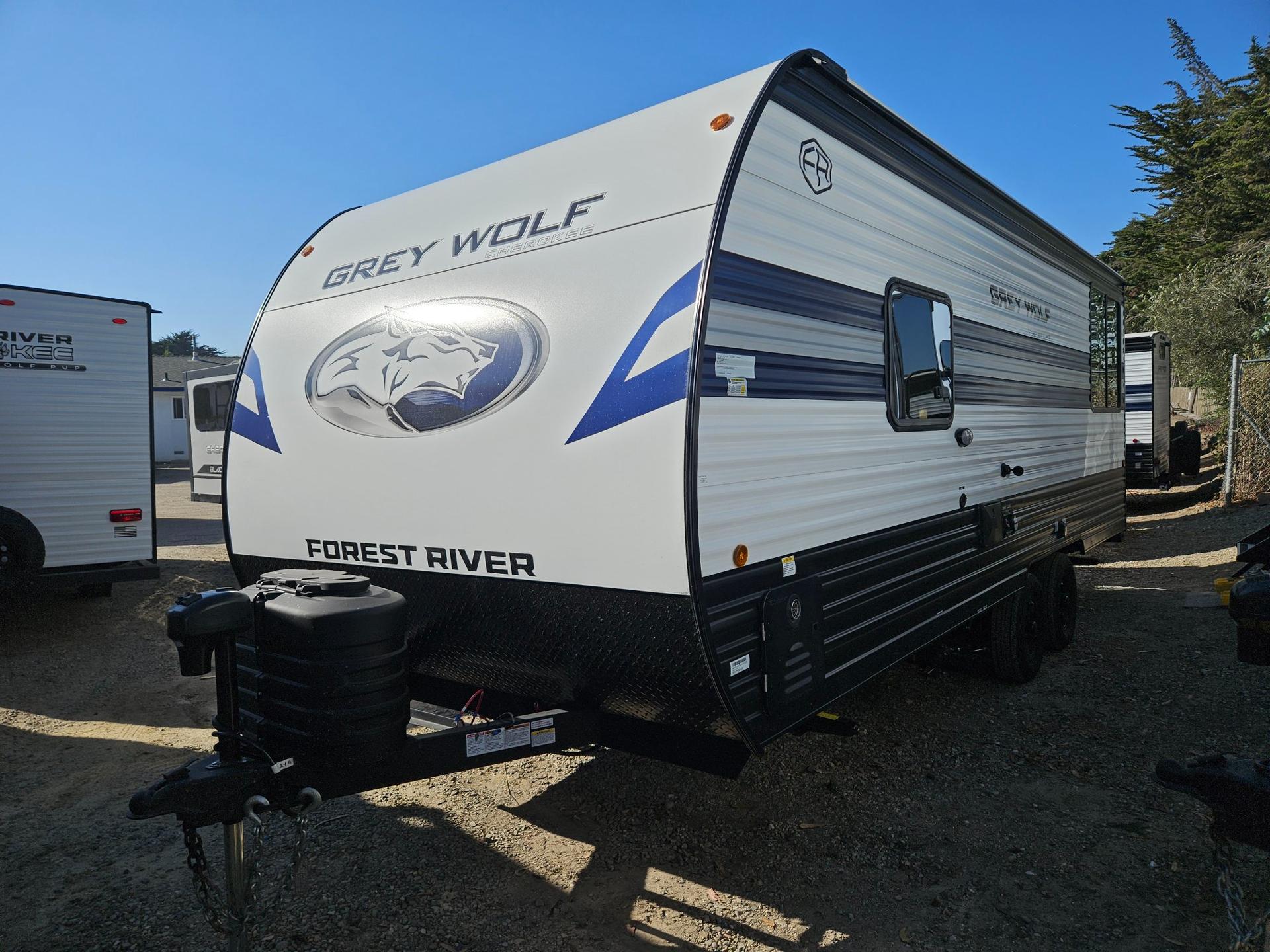 2027 Forest River 2027 Forest River Cherokee - thumbnail 5