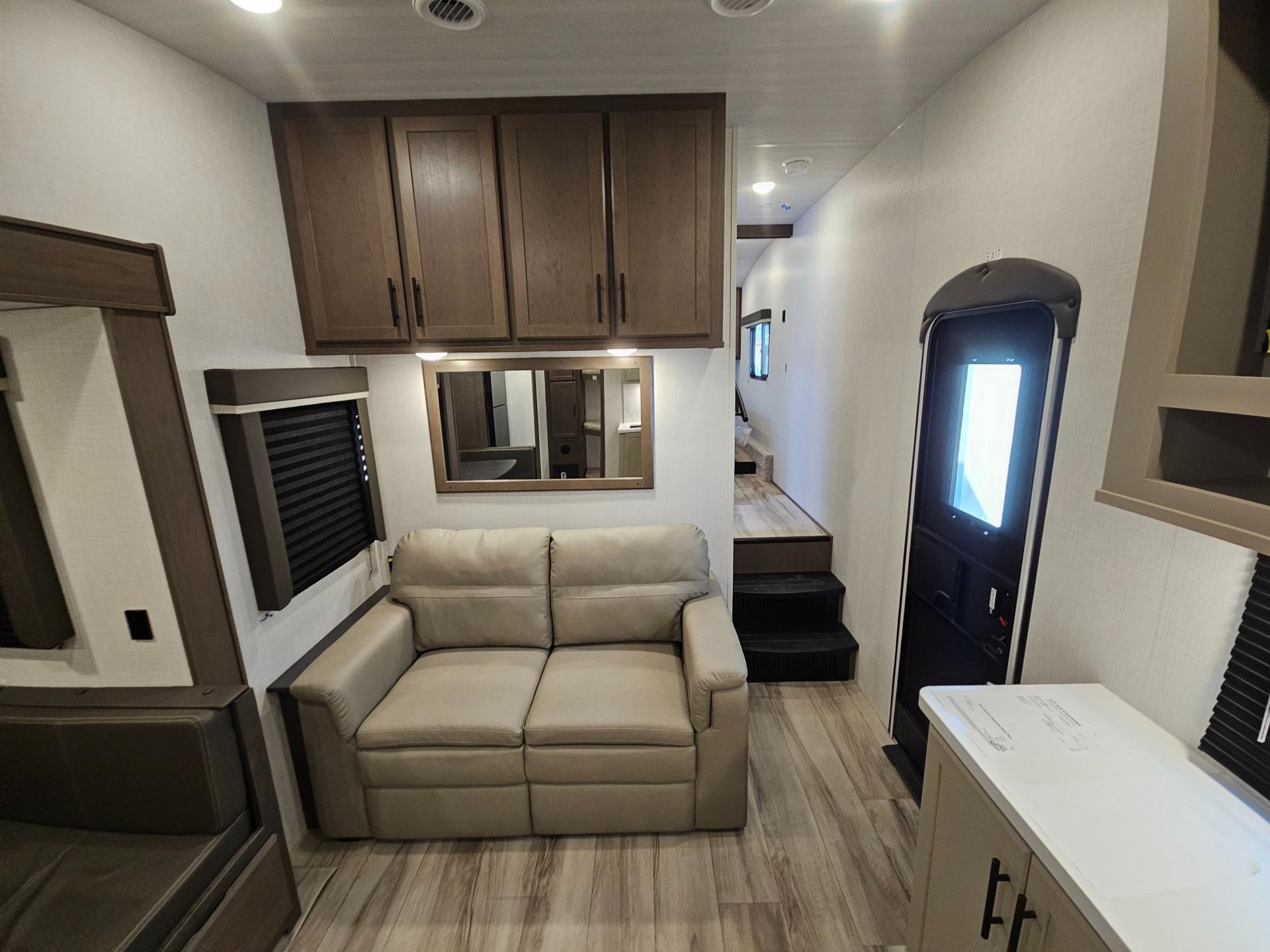 2027 Keystone RV 2027 Keystone RV Cougar Sport - thumbnail 28
