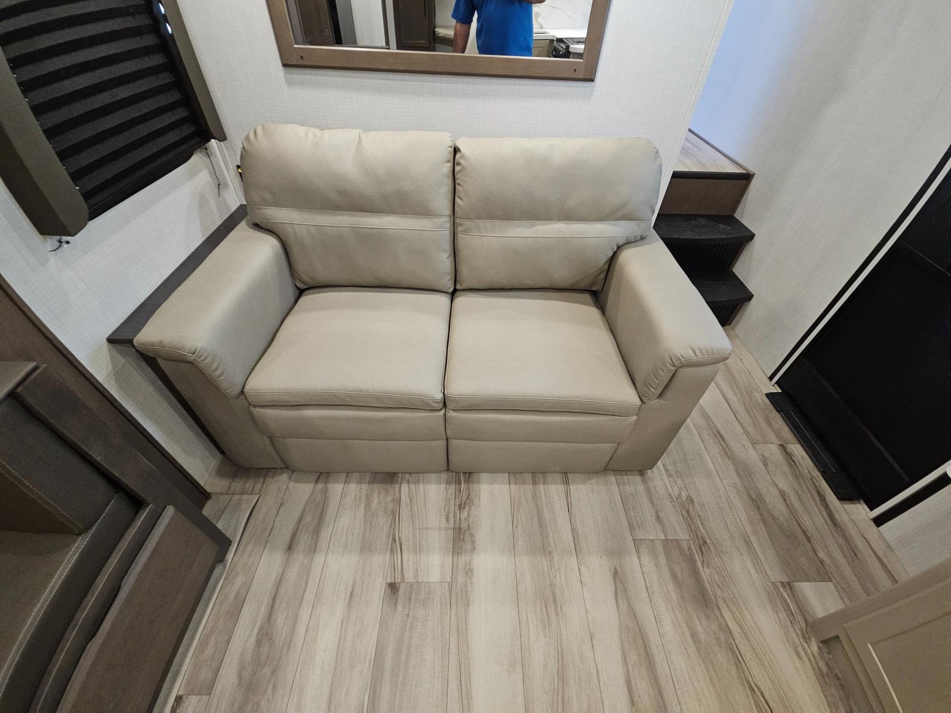 2027 Keystone RV 2027 Keystone RV Cougar Sport - thumbnail 29