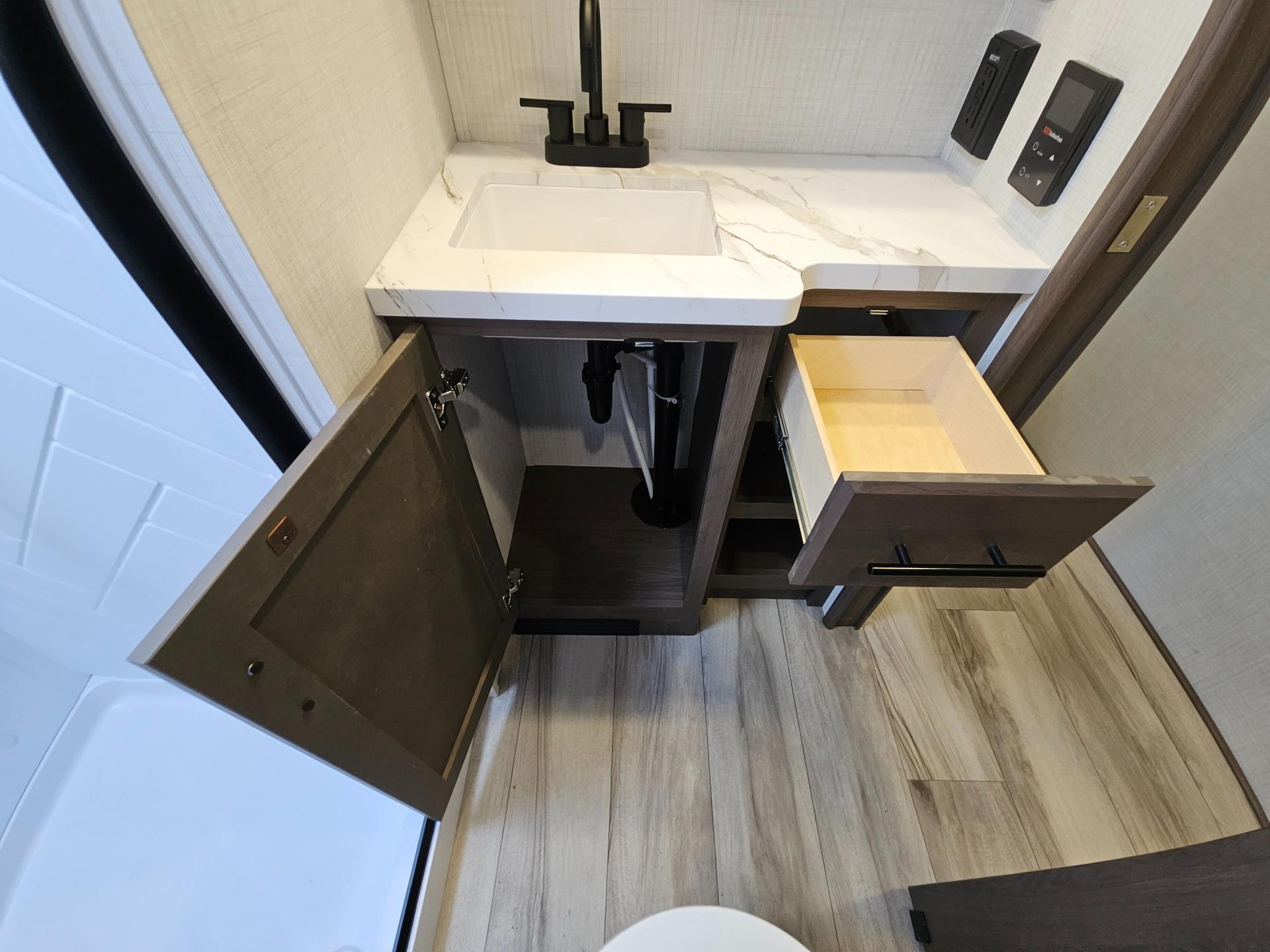 2027 Keystone RV 2027 Keystone RV Cougar Sport - thumbnail 37