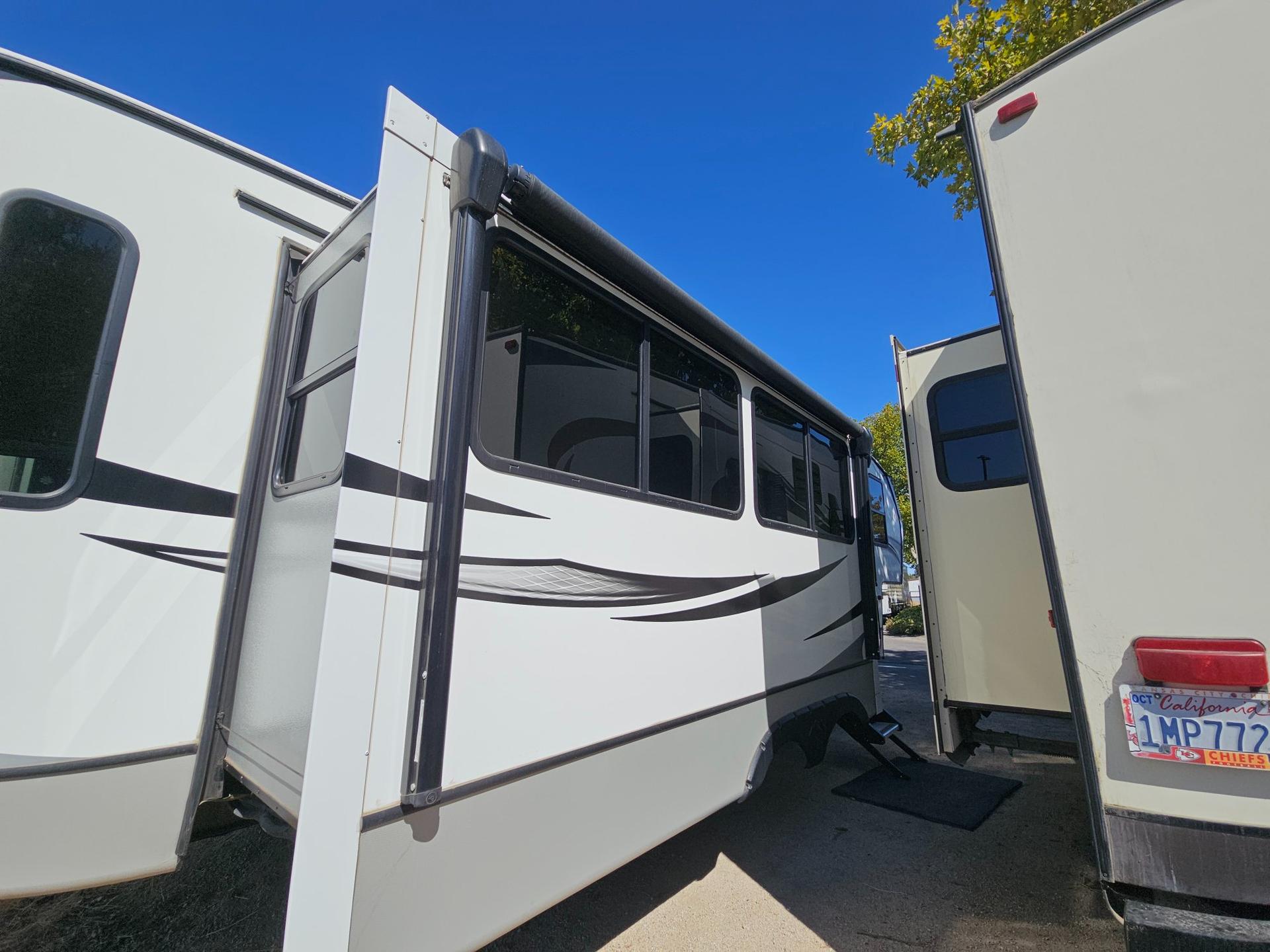 2020 Keystone 2020 Keystone Cougar - thumbnail 54