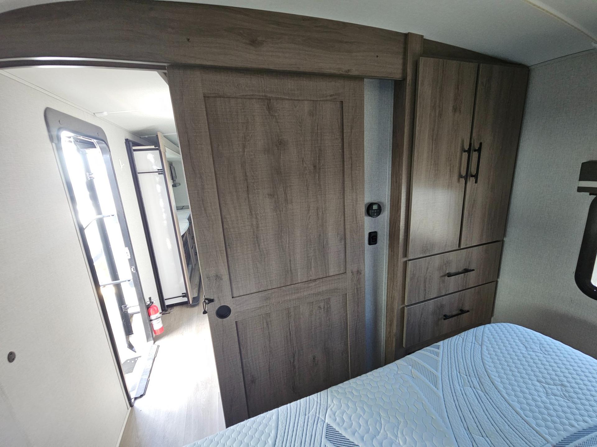 2025 Grand Design 2025 Grand Design Imagine - thumbnail 19