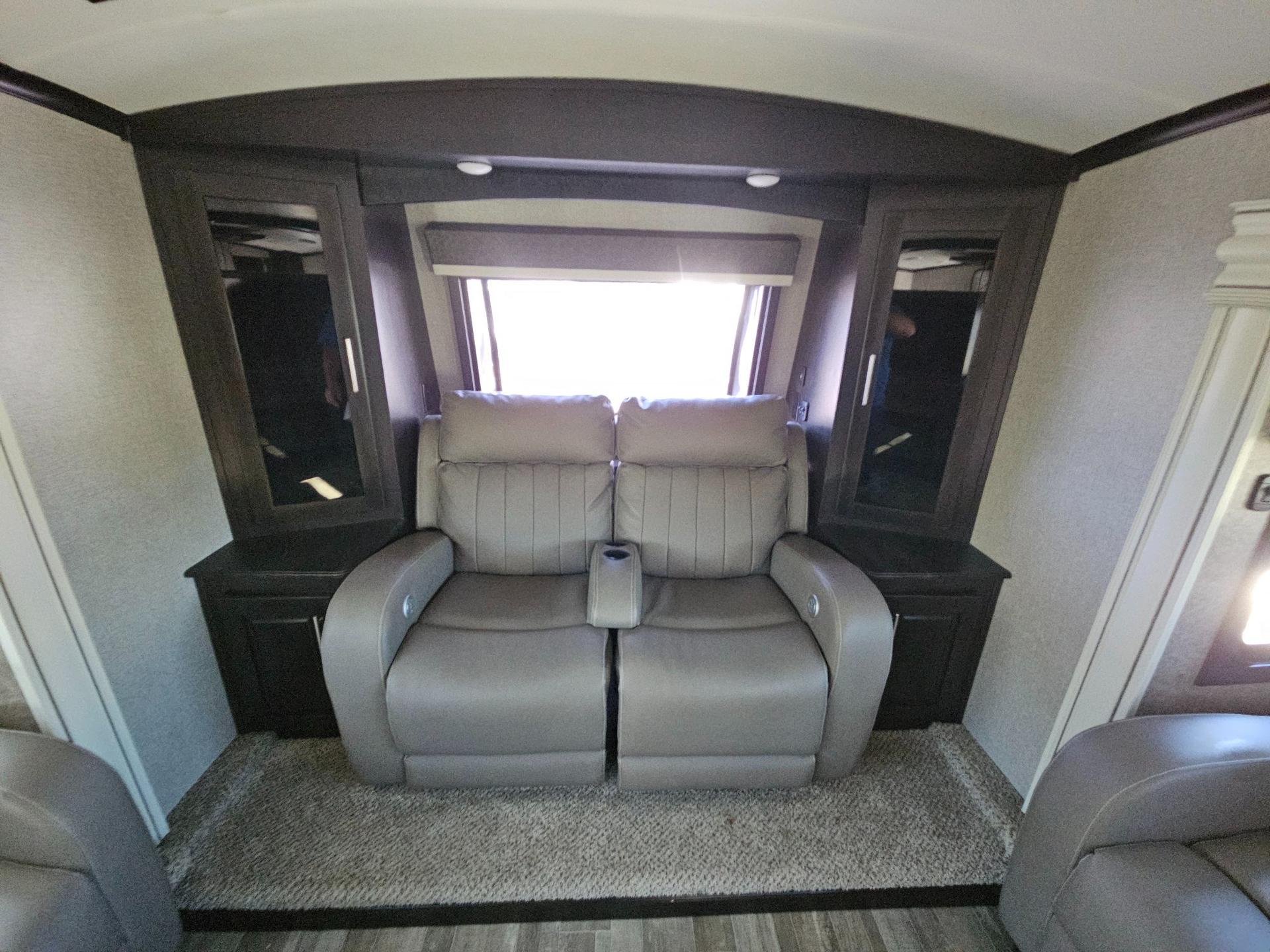 2021 Jayco 2021 Jayco North Point - thumbnail 13