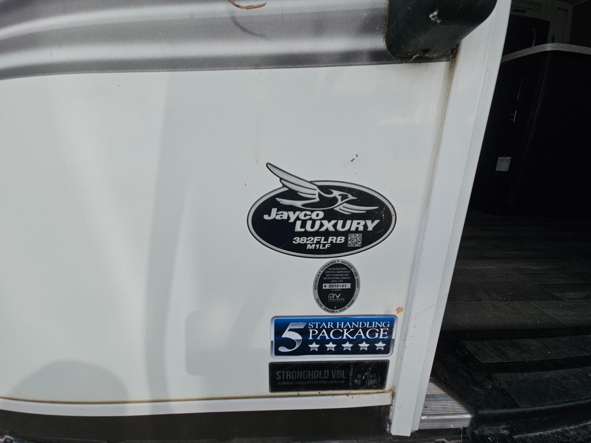 2021 Jayco 2021 Jayco North Point - thumbnail 32
