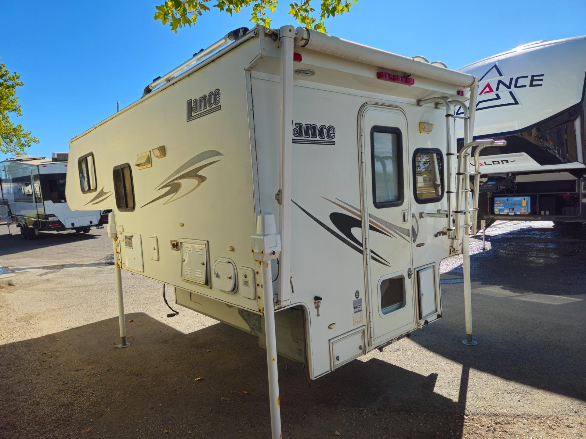 2007 Lance Camper 2007 Lance Camper Lance Lite - thumbnail 3
