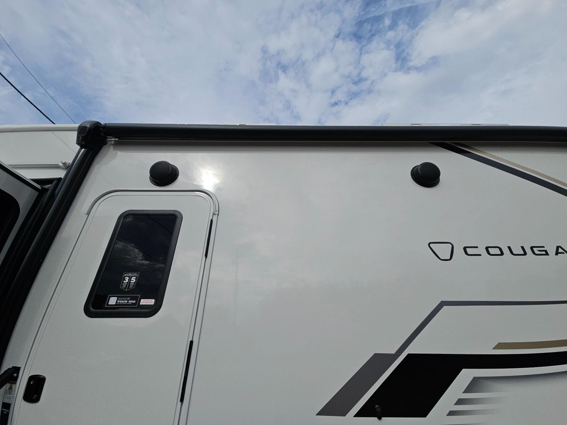 2027 Keystone RV 2027 Keystone RV Cougar - thumbnail 43