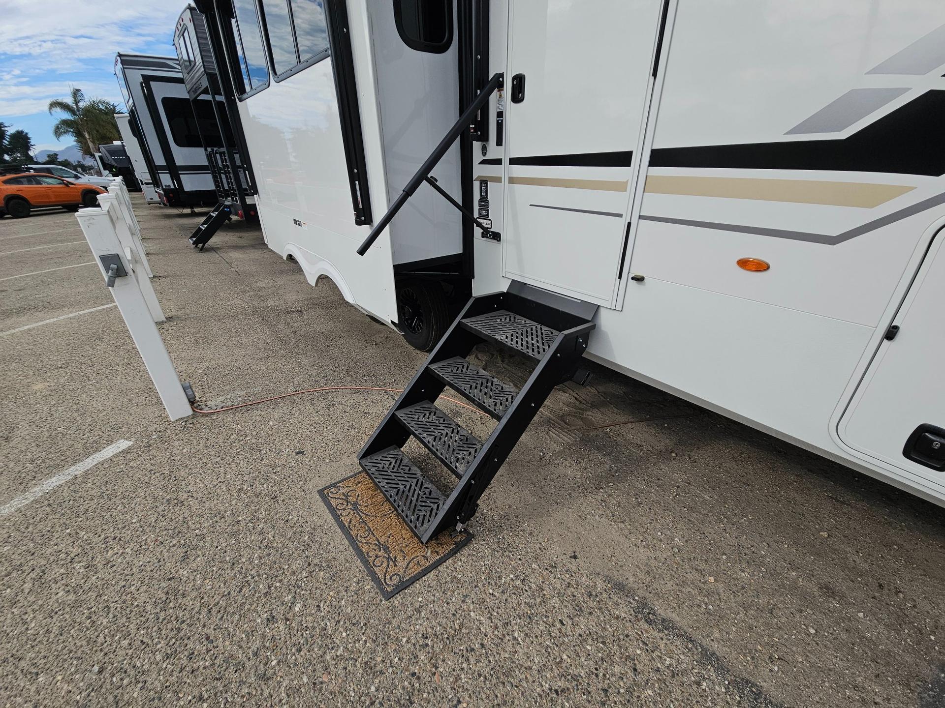 2027 Keystone RV 2027 Keystone RV Cougar - thumbnail 45