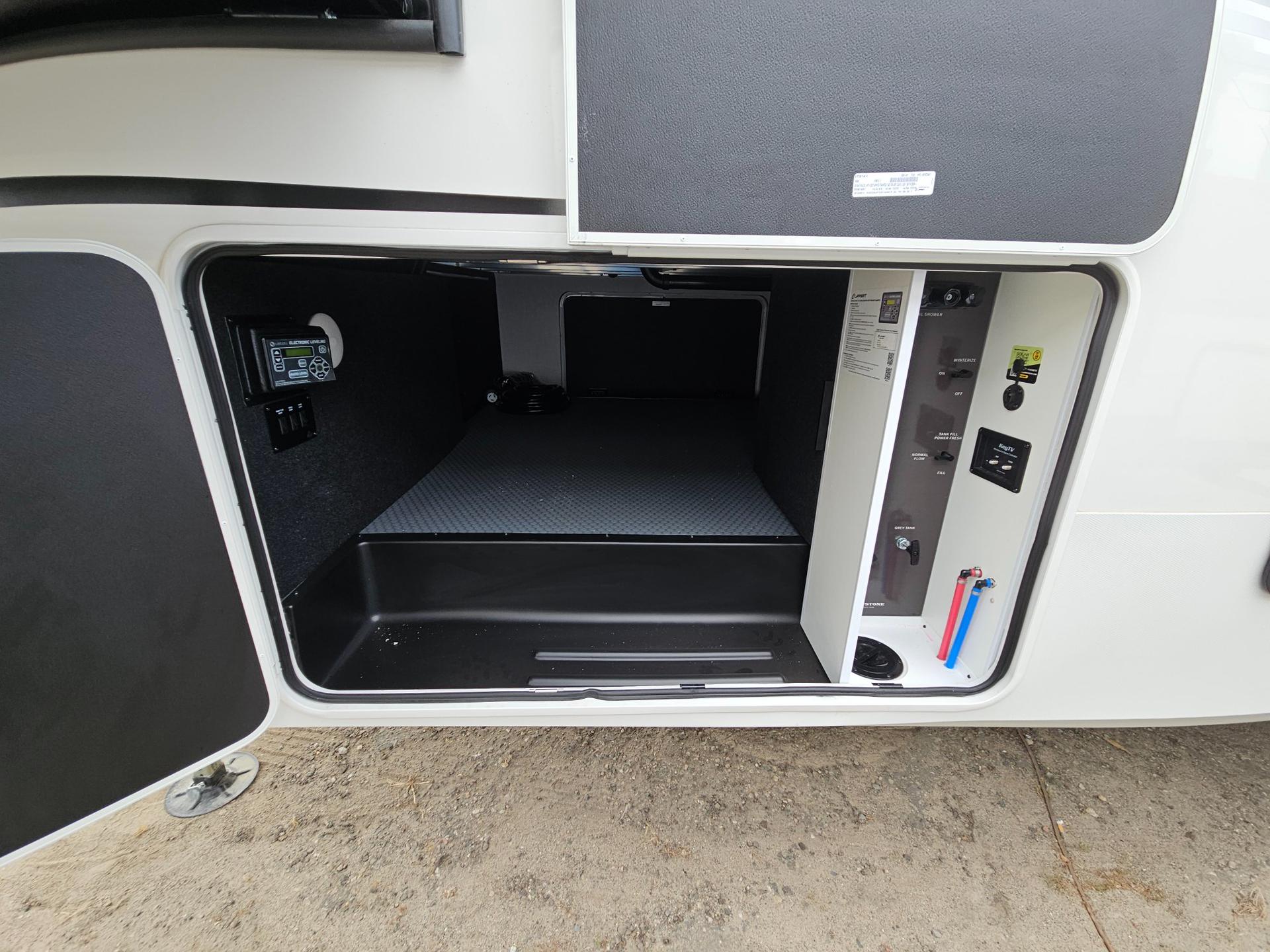 2027 Keystone RV 2027 Keystone RV Cougar - thumbnail 51