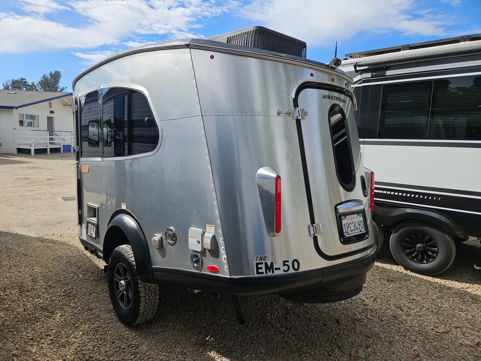 2023 Airstream 2023 Airstream Basecamp - thumbnail 4