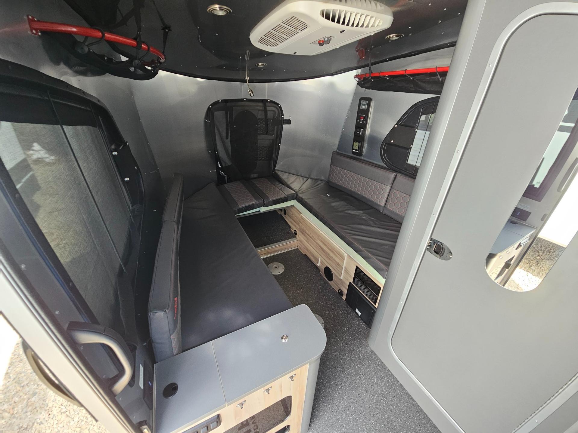 2023 Airstream 2023 Airstream Basecamp - thumbnail 6