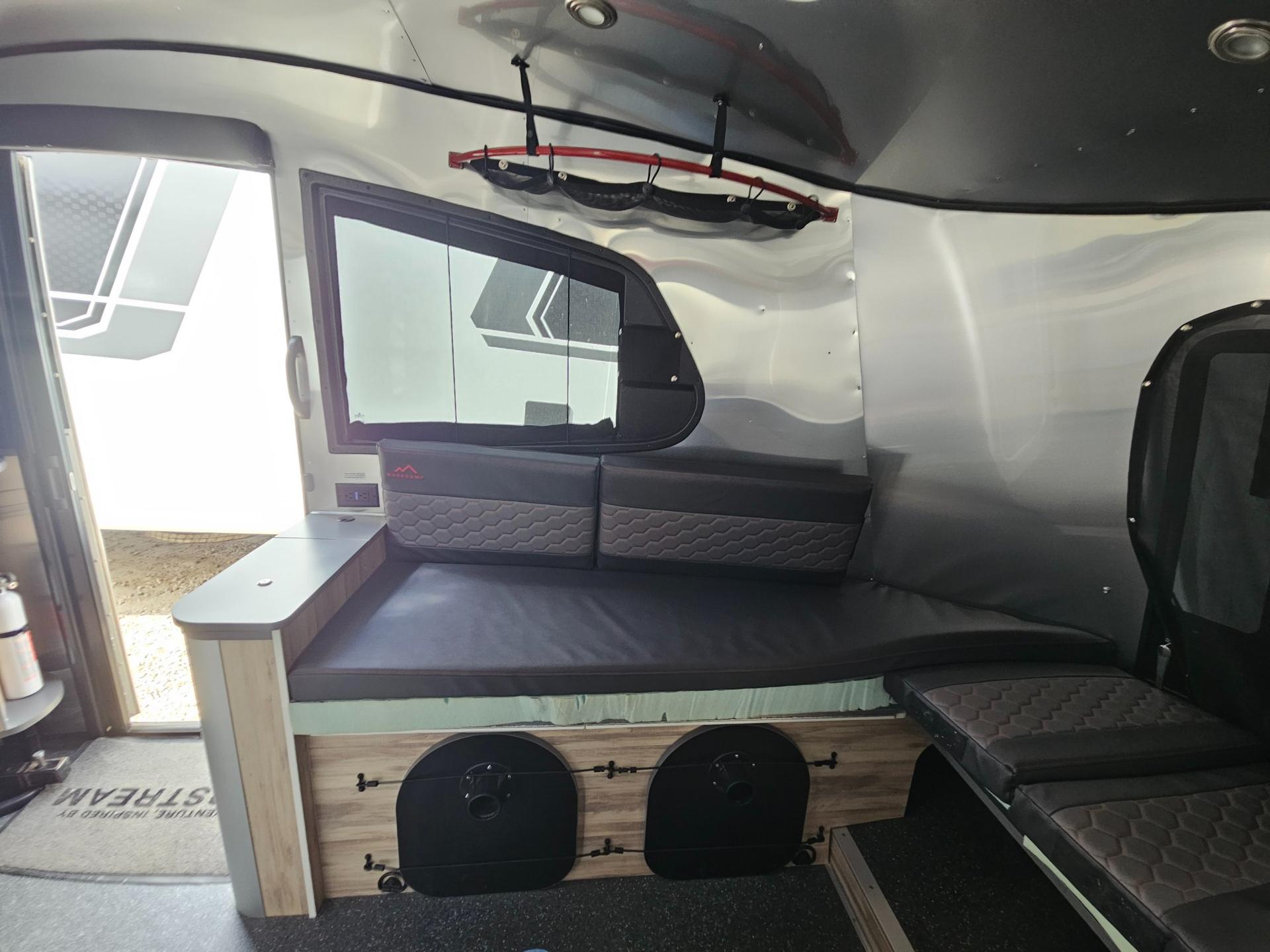 2023 Airstream 2023 Airstream Basecamp - thumbnail 8