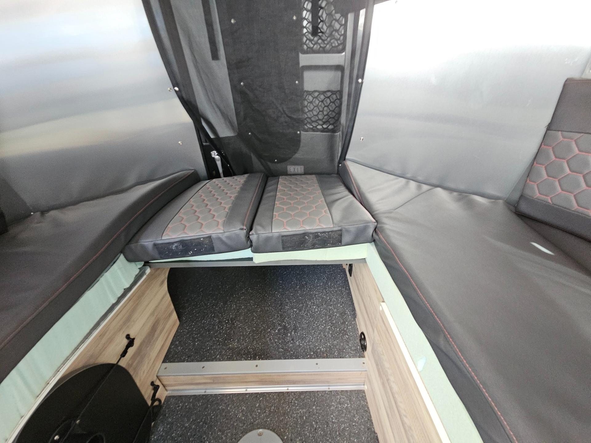2023 Airstream 2023 Airstream Basecamp - thumbnail 9