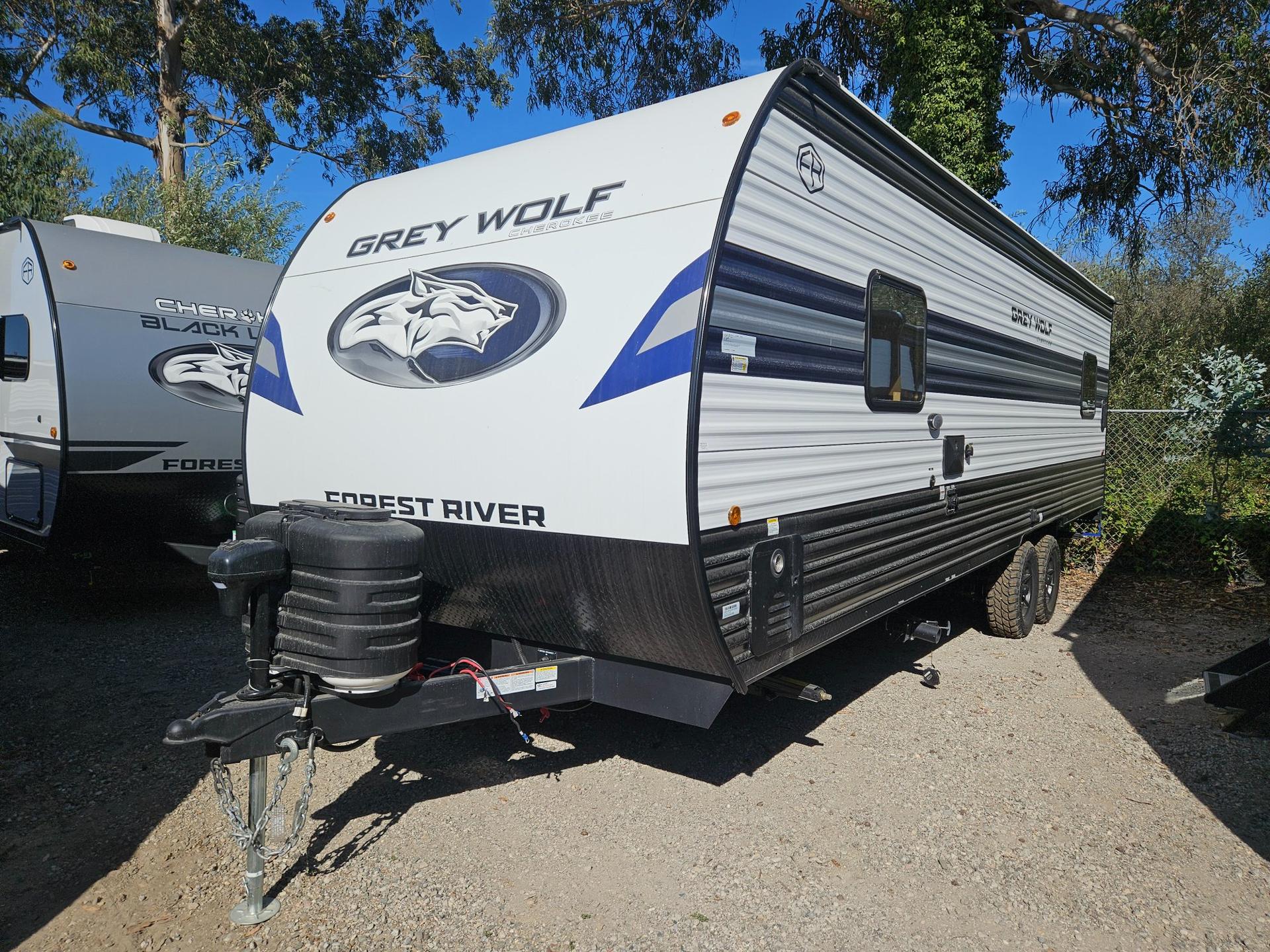 2027 Forest River 2027 Forest River Cherokee Grey Wolf - thumbnail 5