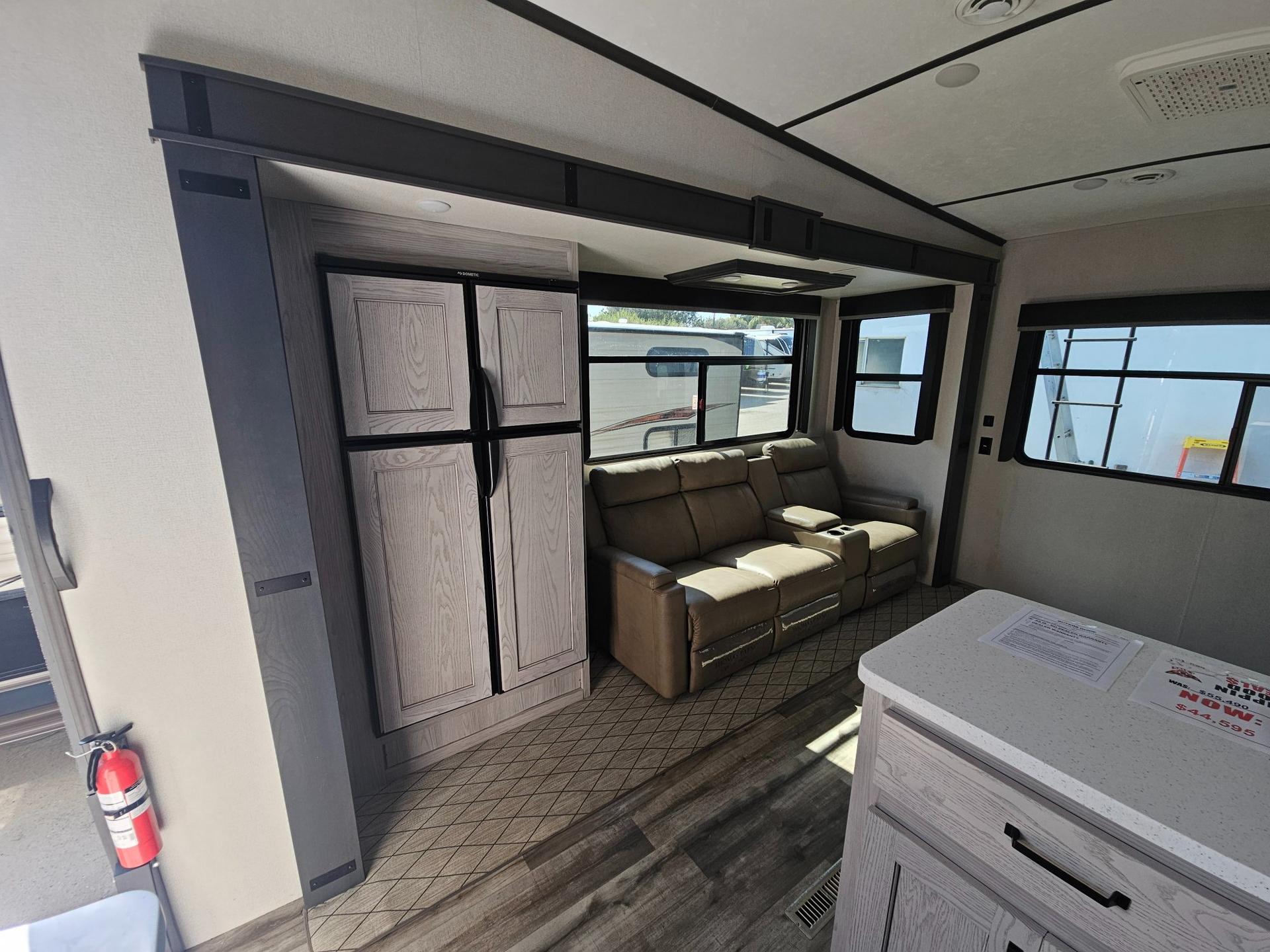 2022 Keystone RV 2022 Keystone RV Montana High Country - thumbnail 6
